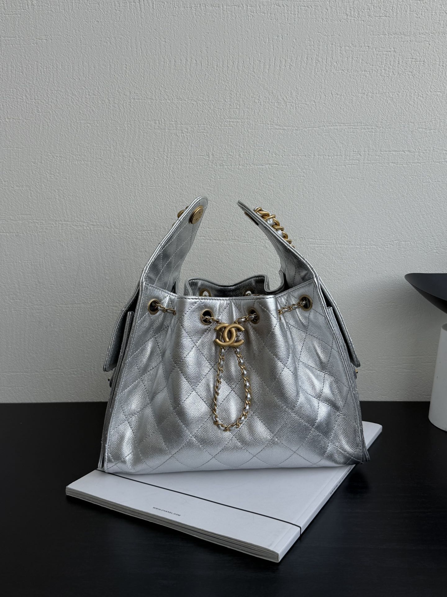 25 Bag Small Hobo Bucket Bag - Mocuir