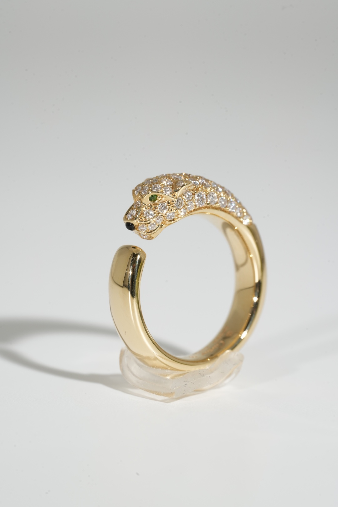 Panther Head Ring with Half-Stud Design