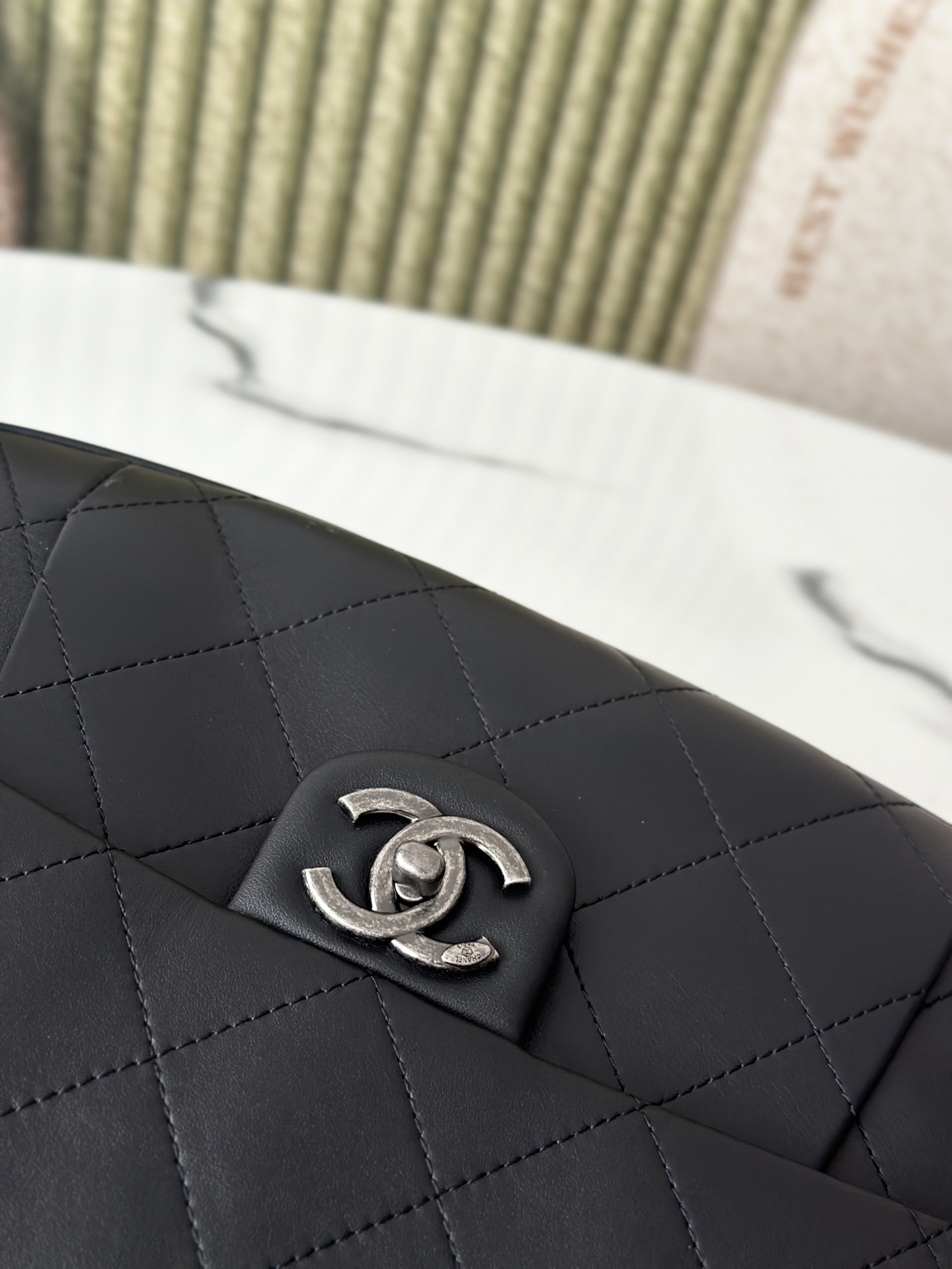 Black Calfskin Quilted Large Messenger Flap Bag with Ruthenium Hardware - Mocuir