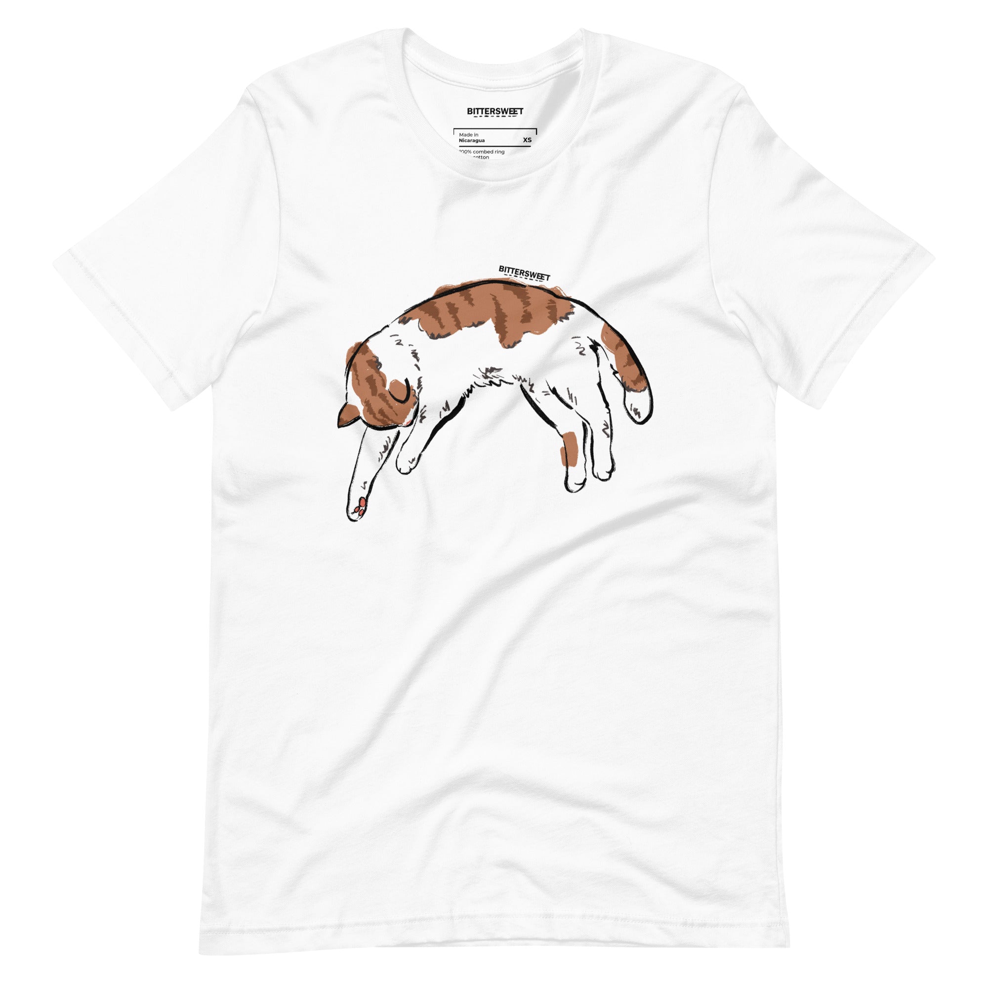 Sleepy day cat graphic T-shirt