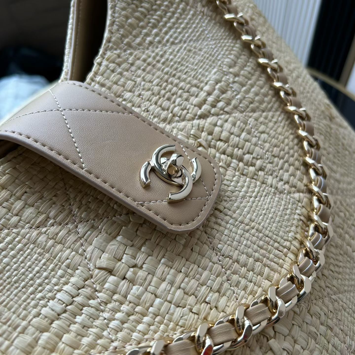 25C Light Yellow Woven Straw Large Tote Handbag with Calfskin Trim and Gold-Tone Hardware - Mocuir
