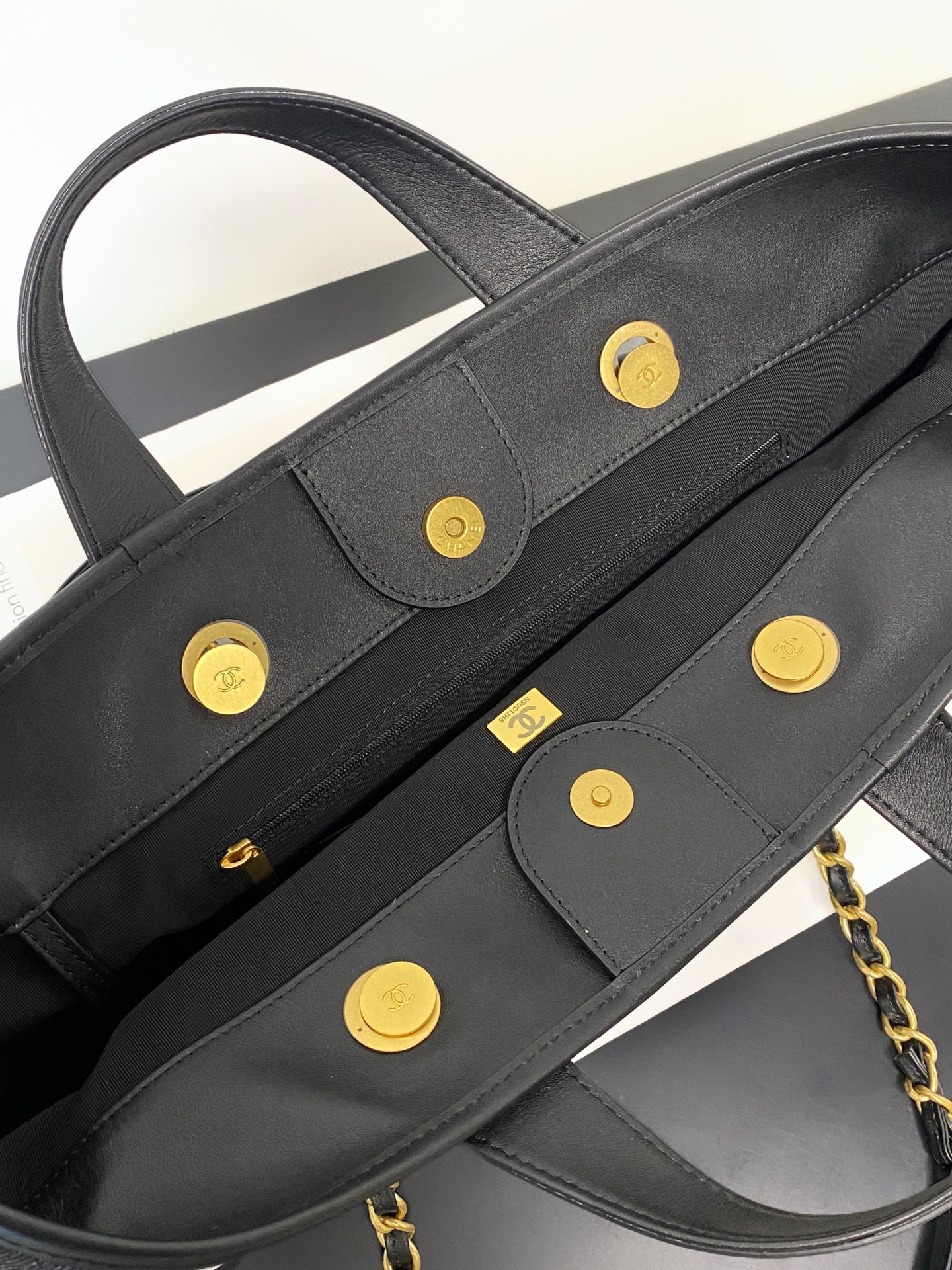 26C Denim Tote Bag in Black Washed Denim with Antique Gold Hardware (Model AS5640) - Mocuir
