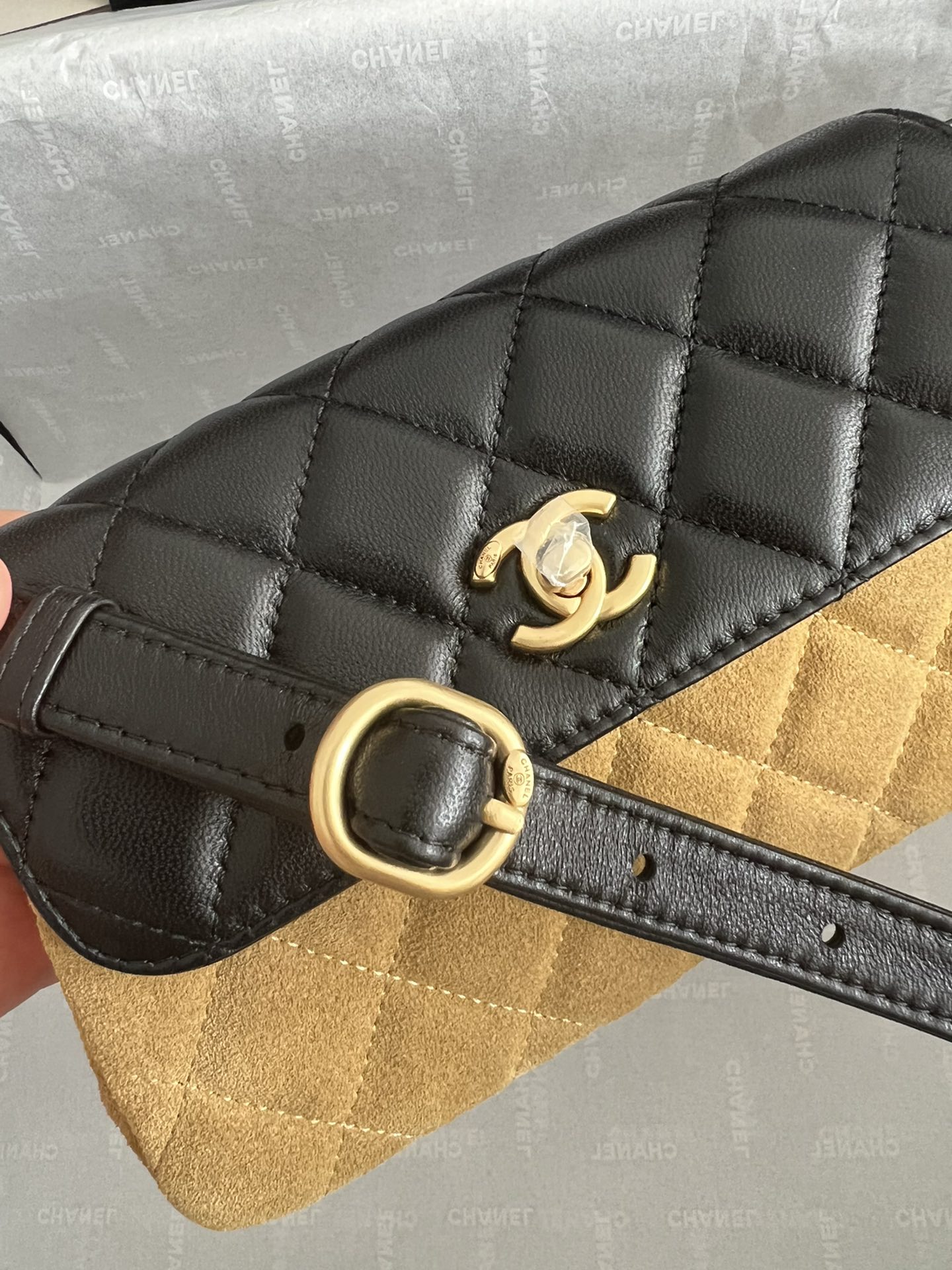 25A Lambskin & Suede Quilted Flap Bag in Black & Camel with Gold-Tone Hardware - Mocuir