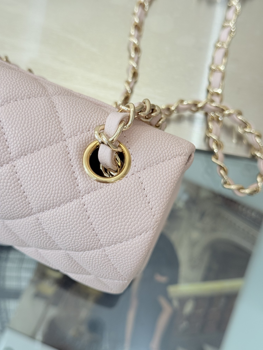 Mini Classic Flap Handbag（Off-White） - Mocuir
