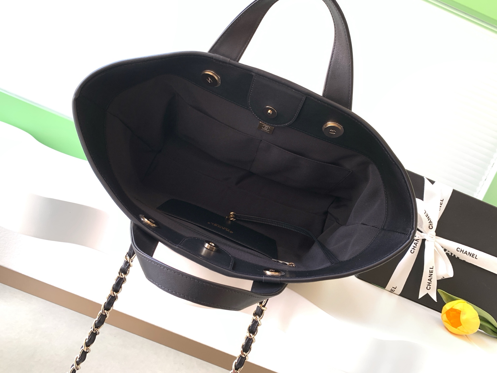 Deauville Large Striped Canvas Tote Bag in Black with Gold-Tone Hardware - Mocuir