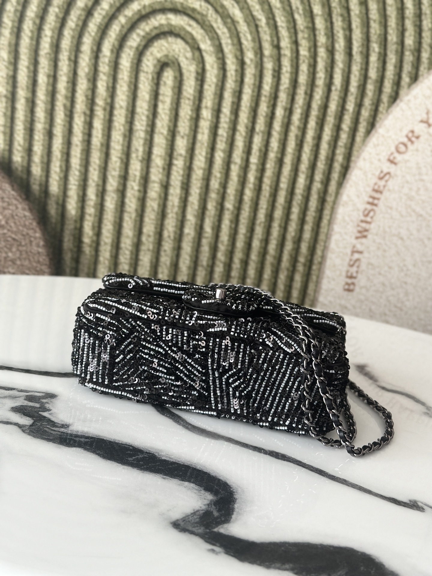 25C Classic Flap Black & White Diagonal Stripe Sequin Bag - Mocuir