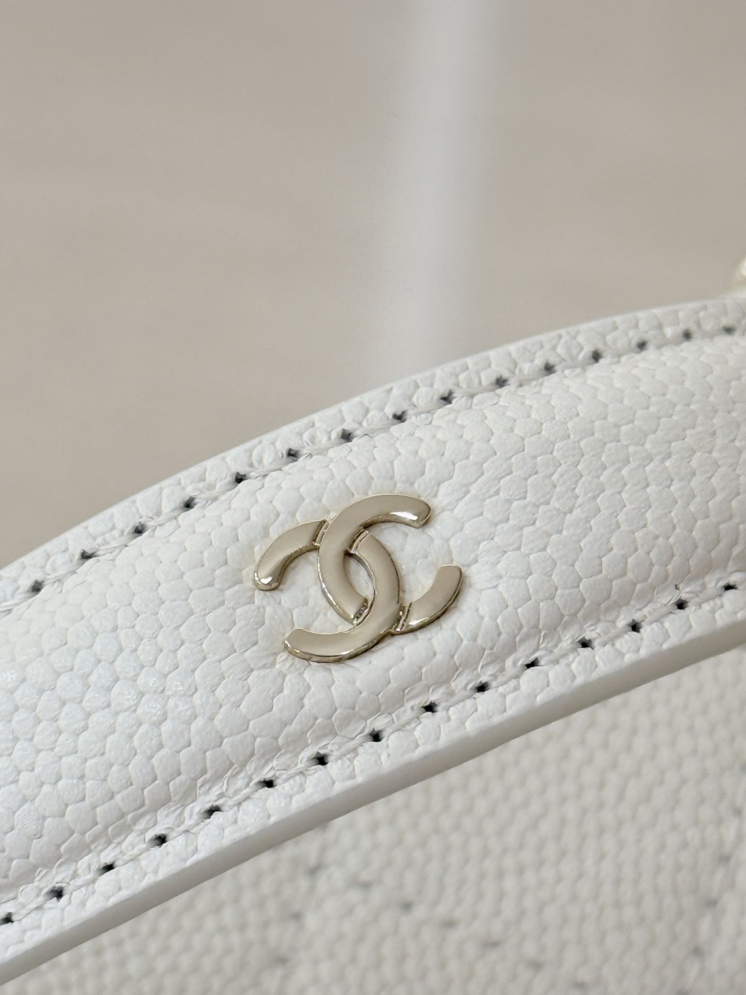 Vanity Case with Chain（Long Vanity Case） - Mocuir