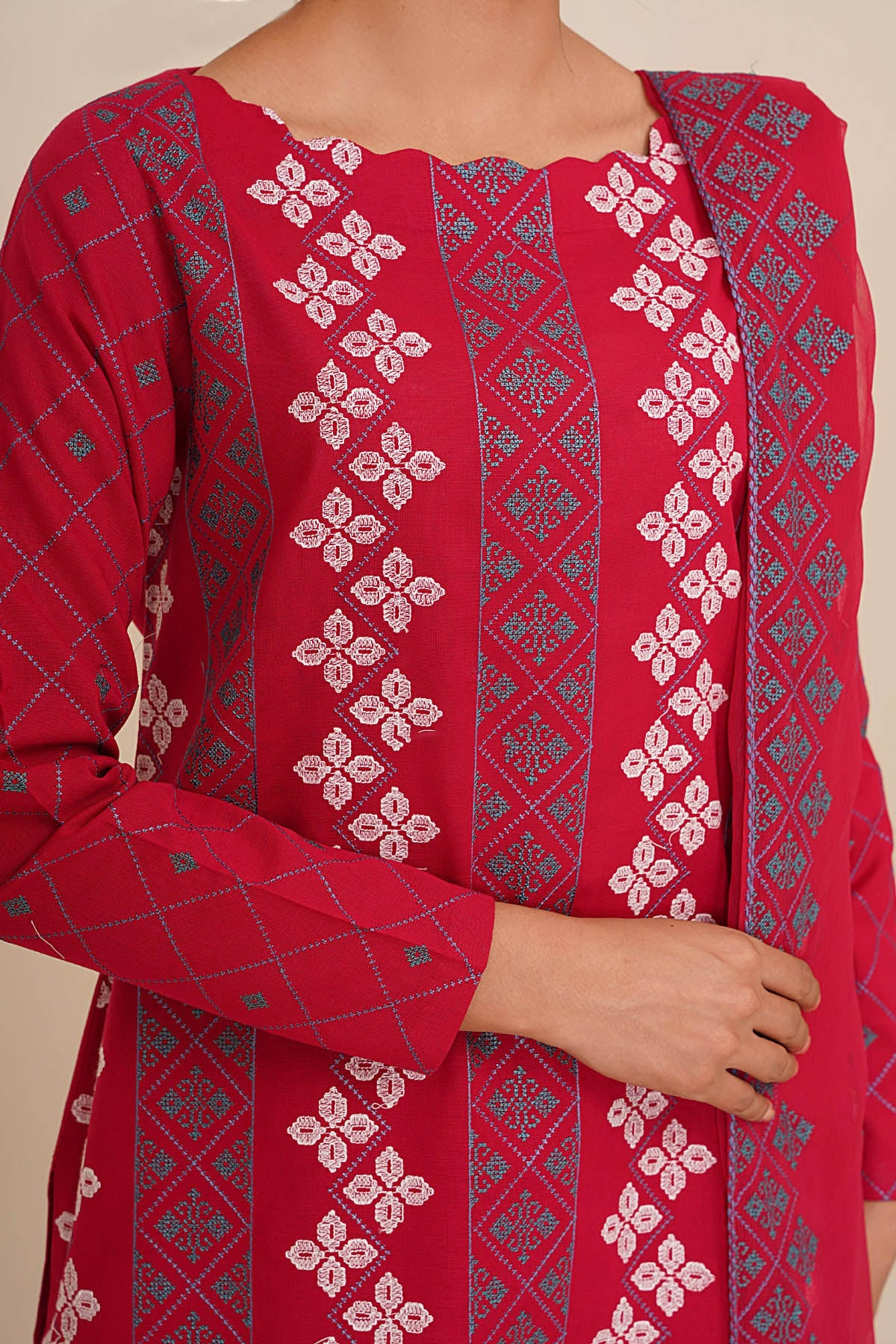 KHADDAR | EMBROIDERED