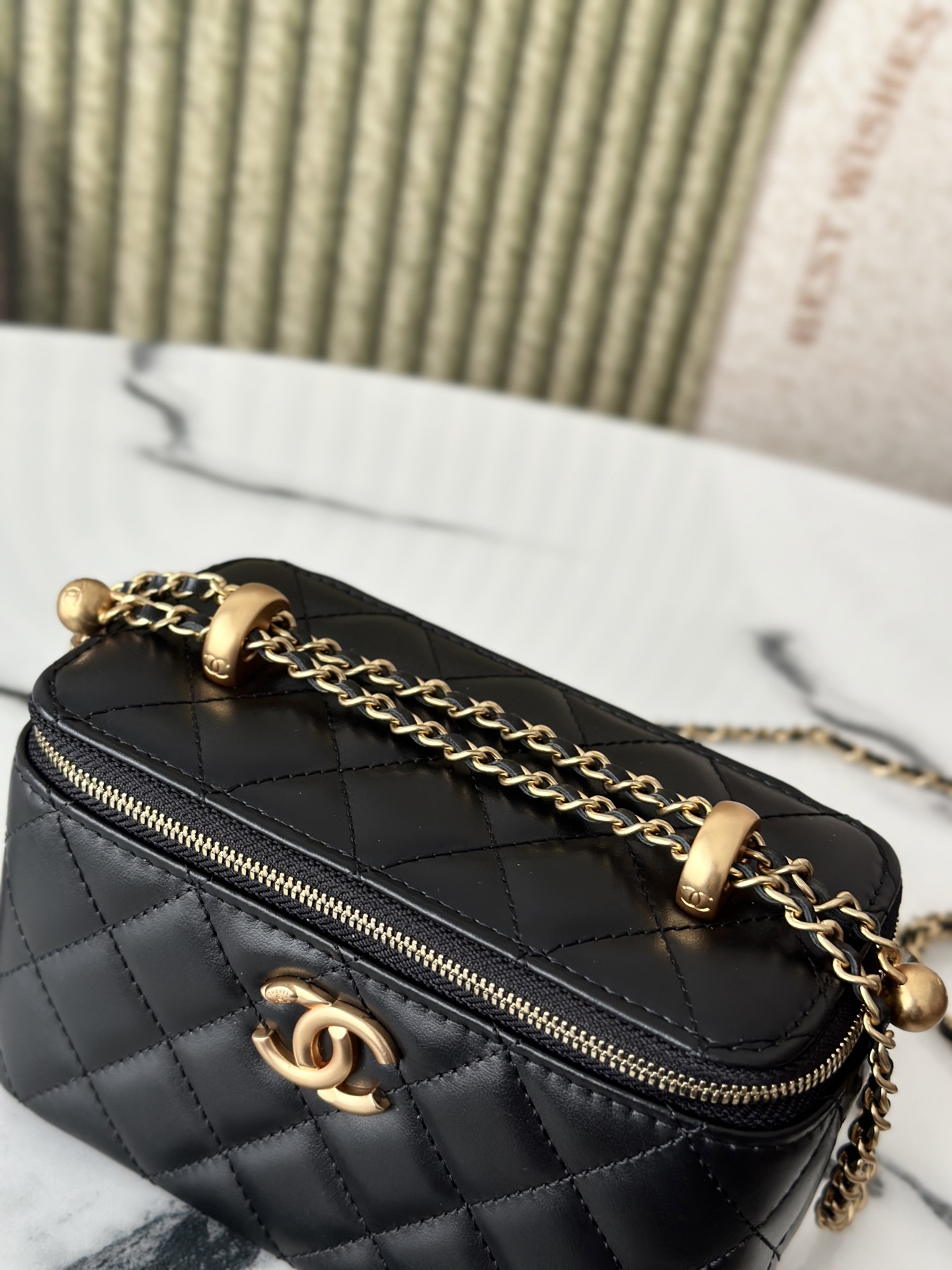 Mini Rectangular Vanity Case with Chain in Black Quilted Lambskin with Gold-Tone Hardware - Mocuir
