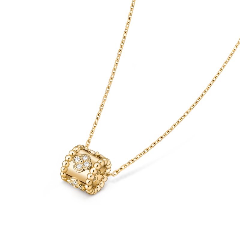 Perlée clovers pendant