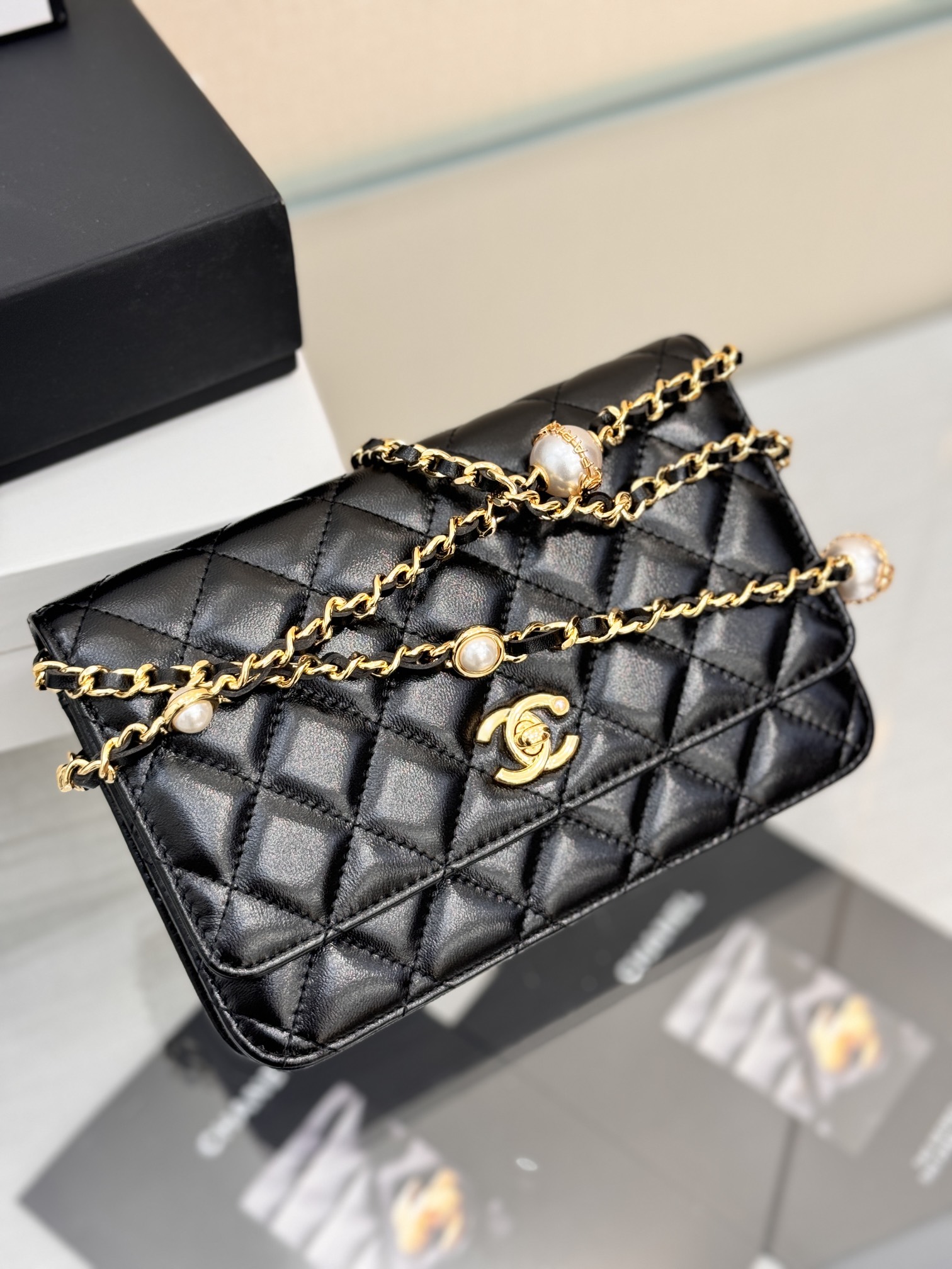 Classic Wallet On Chain (WOC) with Pearl Detail in Black Quilted Lambskin with Light Gold-Tone Hardware - Mocuir