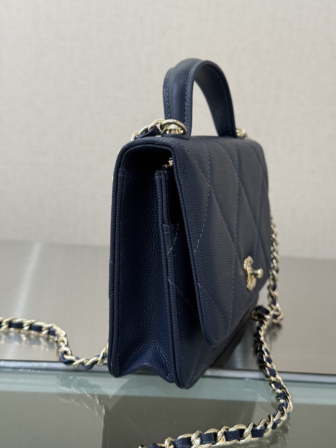 Wallet on Chain with Top Handle (AP3984) in Navy Blue Caviar Leather with Gold-Tone Hardware, 25C Cruise Collection - Mocuir