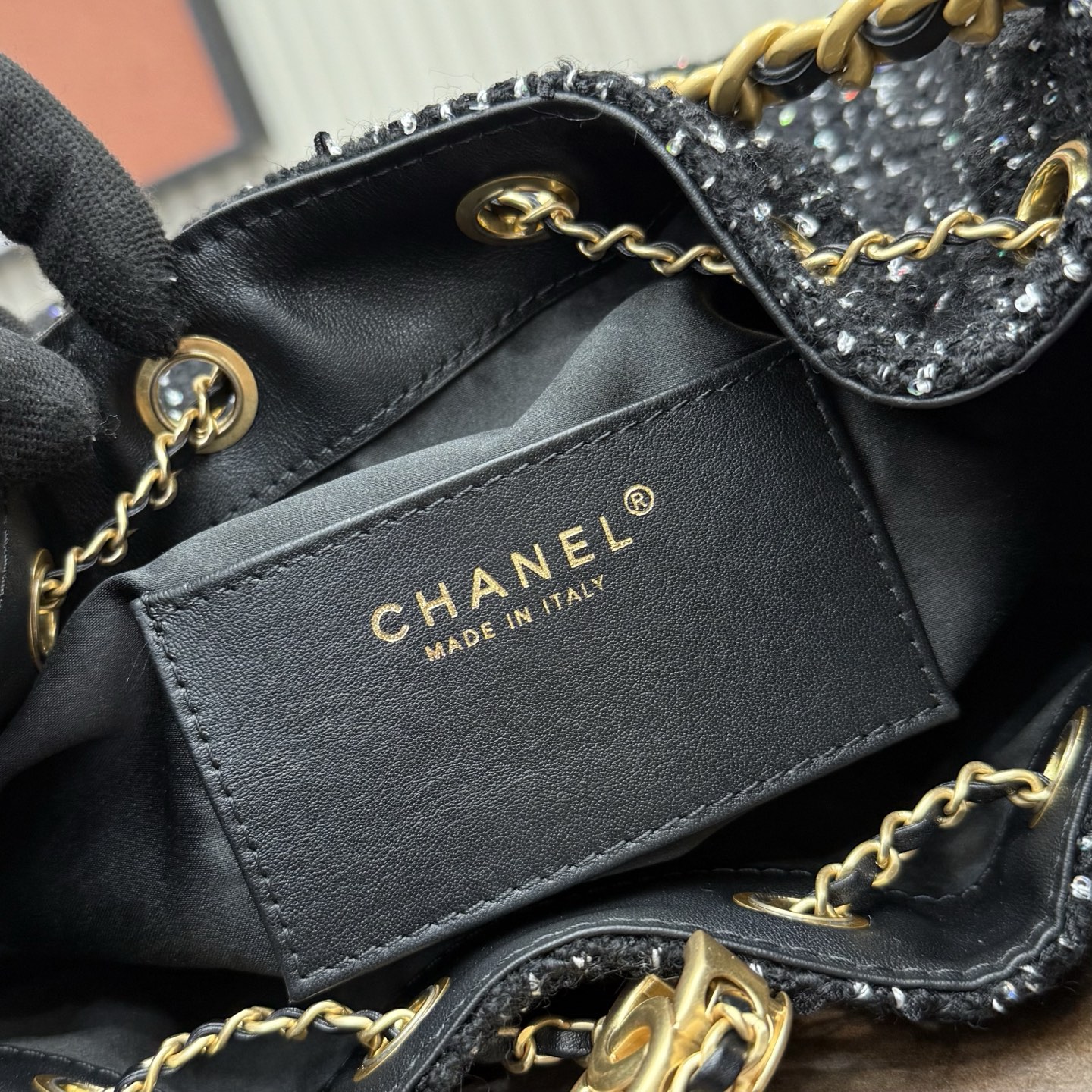 25 Small Hobo Bag (AS5293) in Black Tweed with Gold-Tone Hardware, 25S Spring-Summer Collection - Mocuir