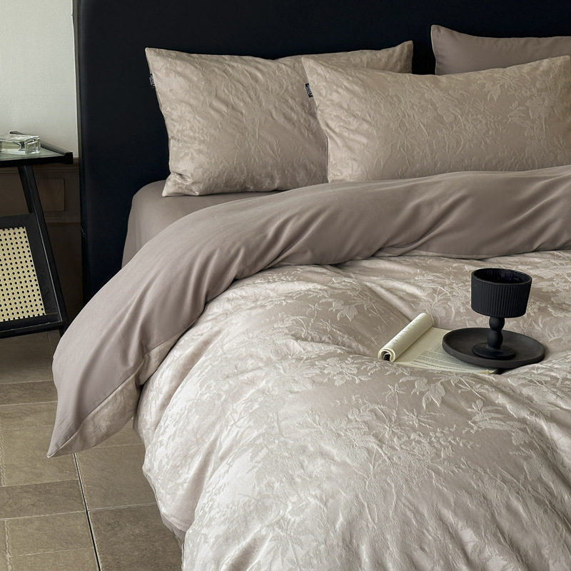 Long-staple cotton 60 thick woven cotton Jacquard four-piece cotton barrier-free high-grade quilt cover bedding