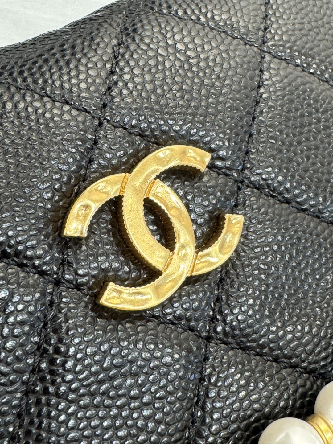 24C Pearl Chain Hobo Bag（Black） - Mocuir