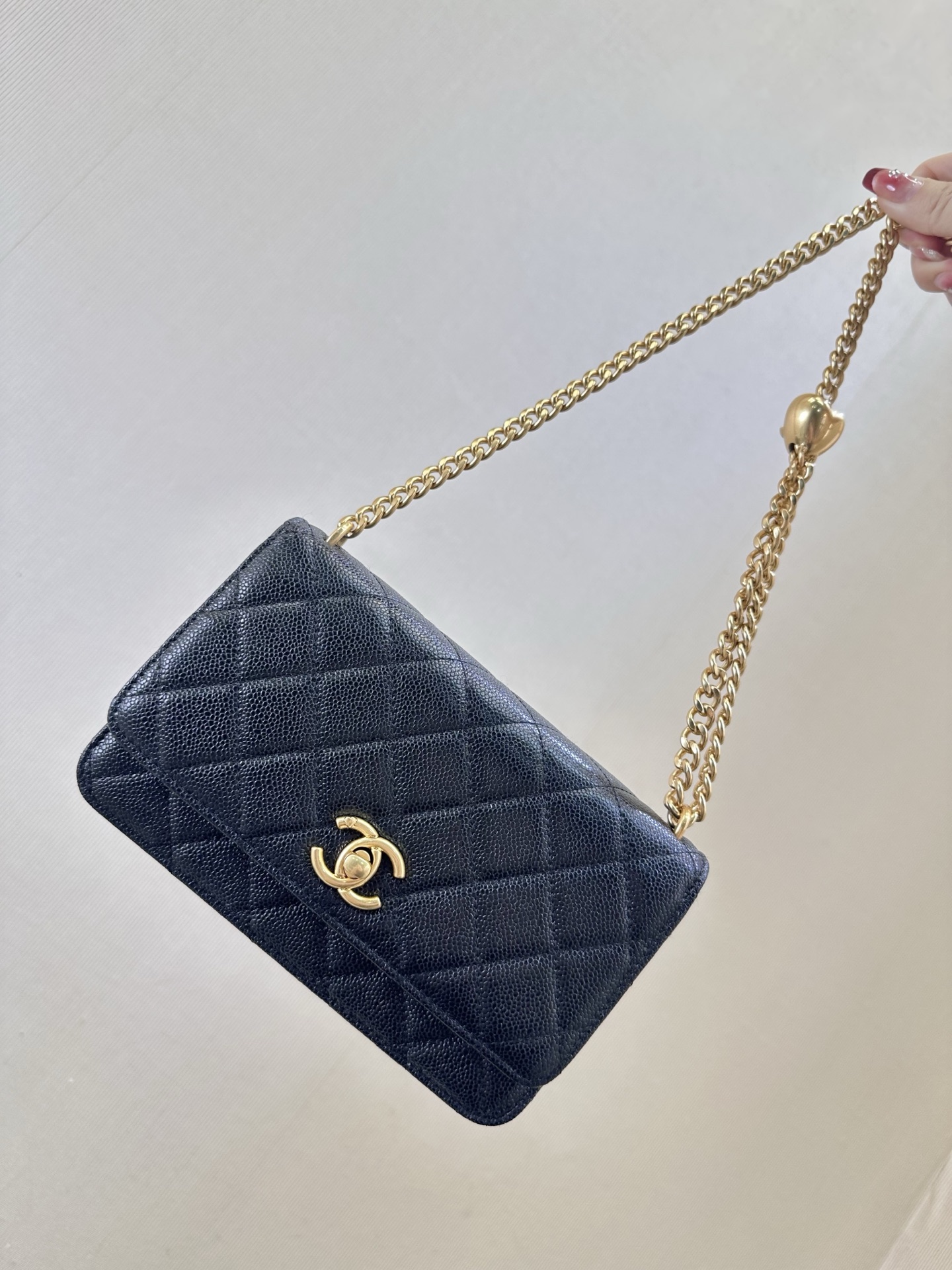 Classic Quilted Caviar Wallet on Chain with Heart Gold Ball in Black (Gold Hardware) - Mocuir
