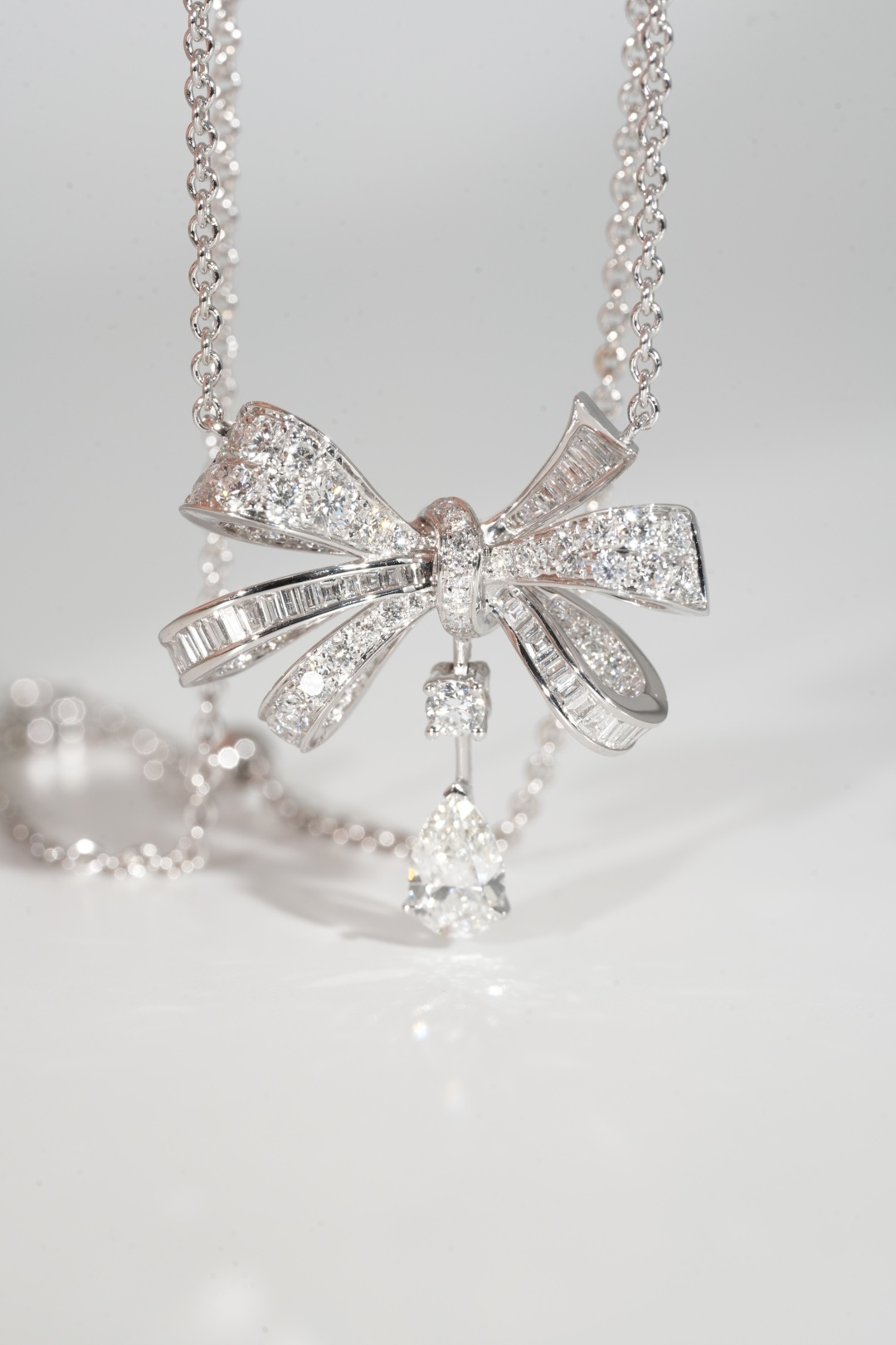 Bowknot Pendant Necklace