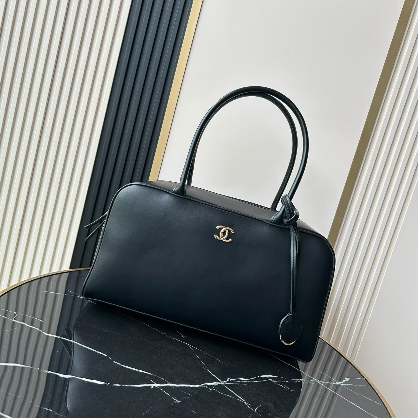 26S Black Smooth Calfskin Bowling Handbag with Gold-Tone Hardware - Mocuir