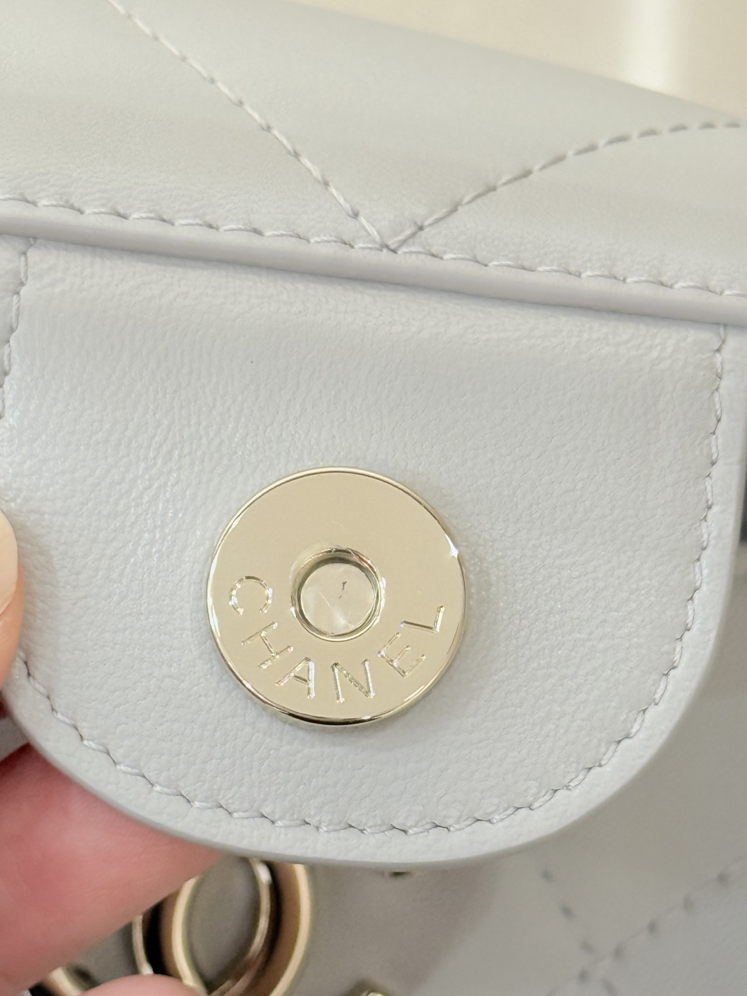 26P Hobo Shoulder Bag in Light Grey Quilted Lambskin with Light Gold-Tone Hardware - Mocuir