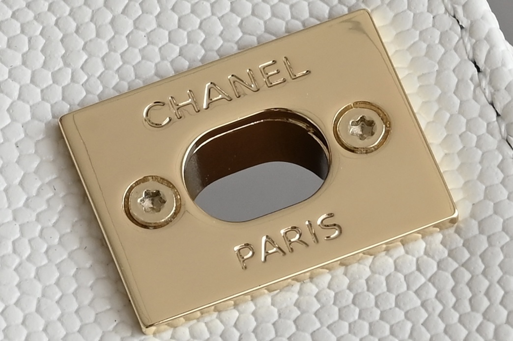 MiniNano Coco Handle Bag in White Quilted Grained Calfskin (Caviar) with Light Gold-Tone Hardware - Mocuir