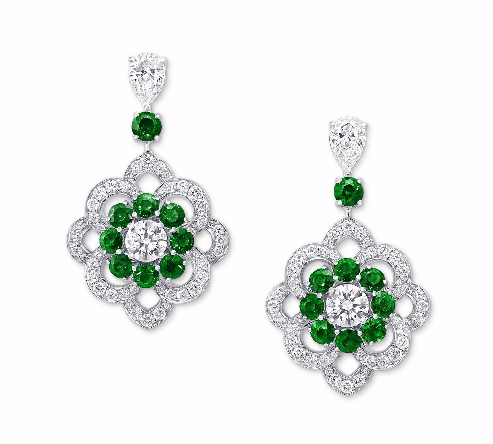 Rosette Flower Pattern Earrings