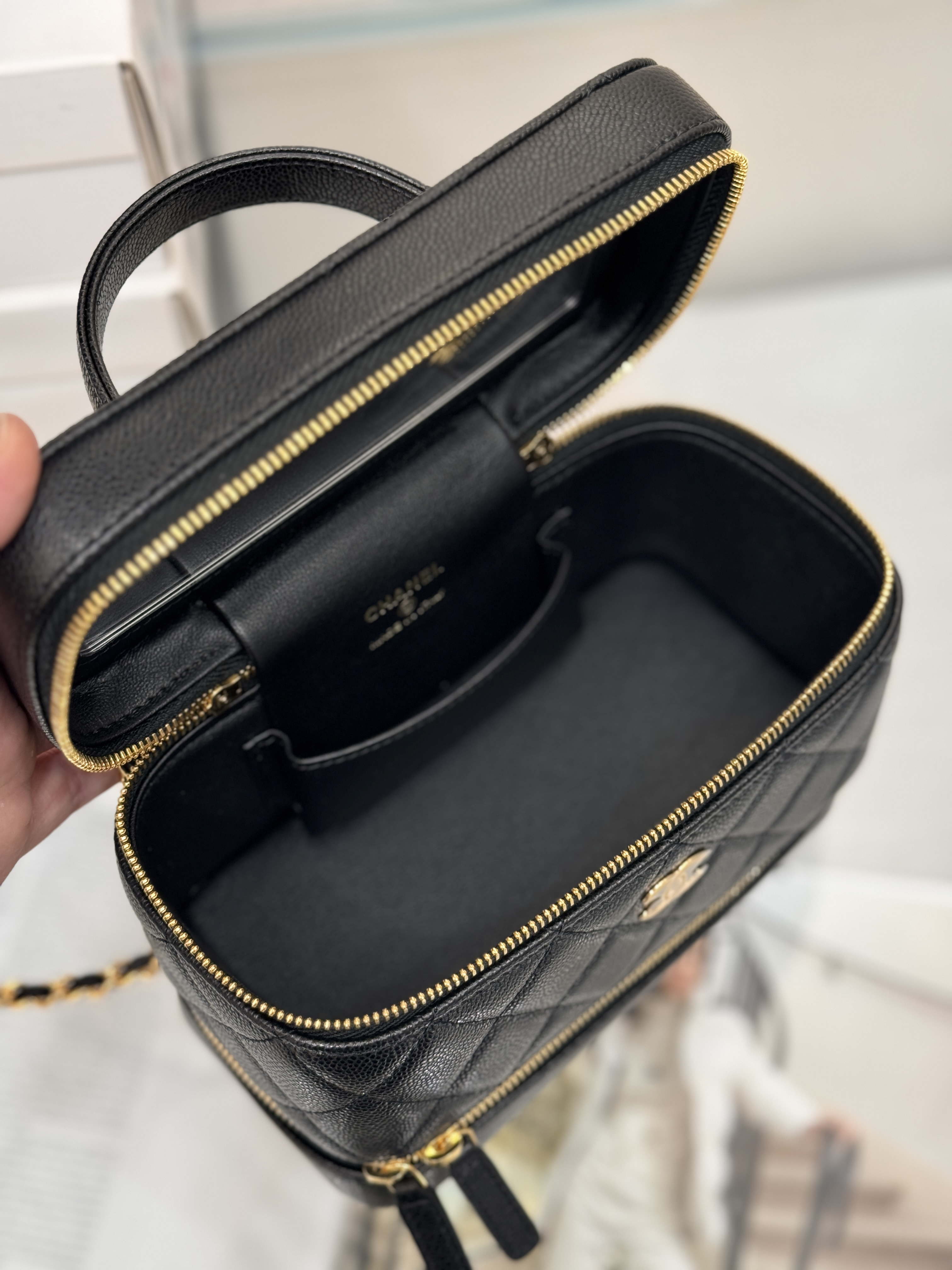 Double Layer Vanity Case - Mocuir