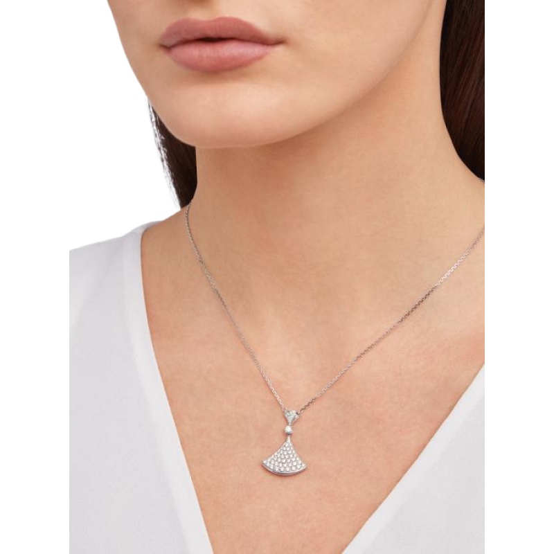 DIVAS’ DREAM Necklace