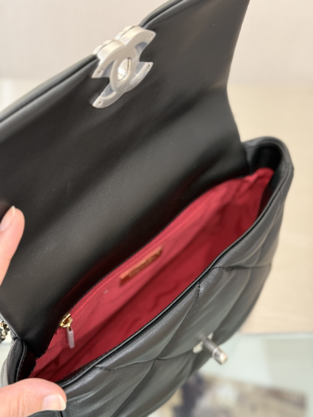 19 Medium Flap Bag (AS1160) in Black Shiny Lambskin with Tri-Tone Hardware - Mocuir