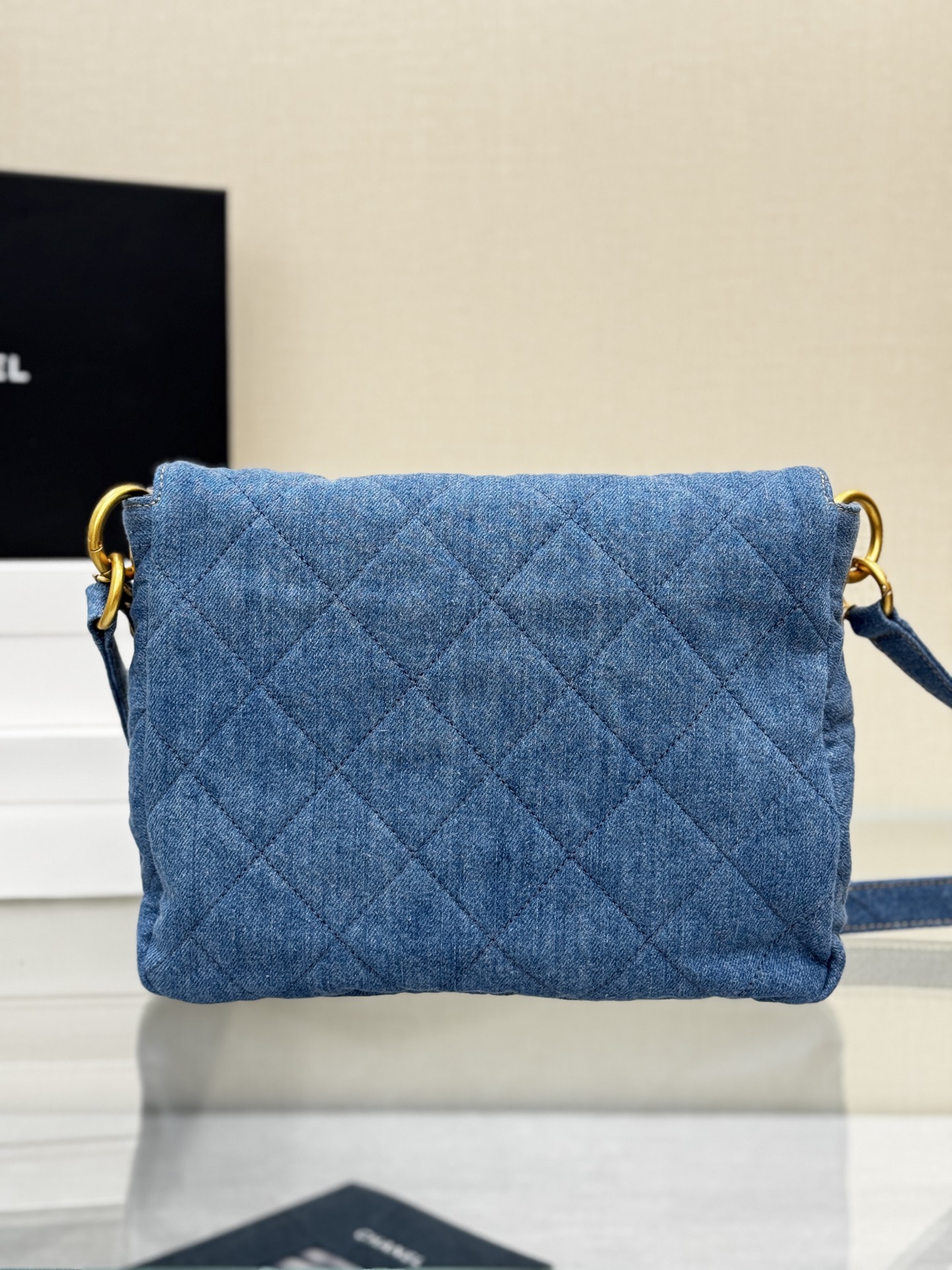 Denim Messenger Bag - Mocuir