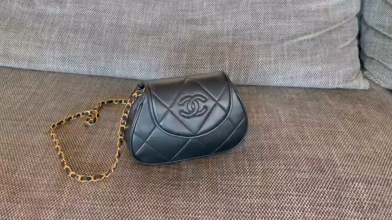 Black Quilted Lambskin Crescent-shaped Flap Handbag with Gold-Tone Hardware - Mocuir