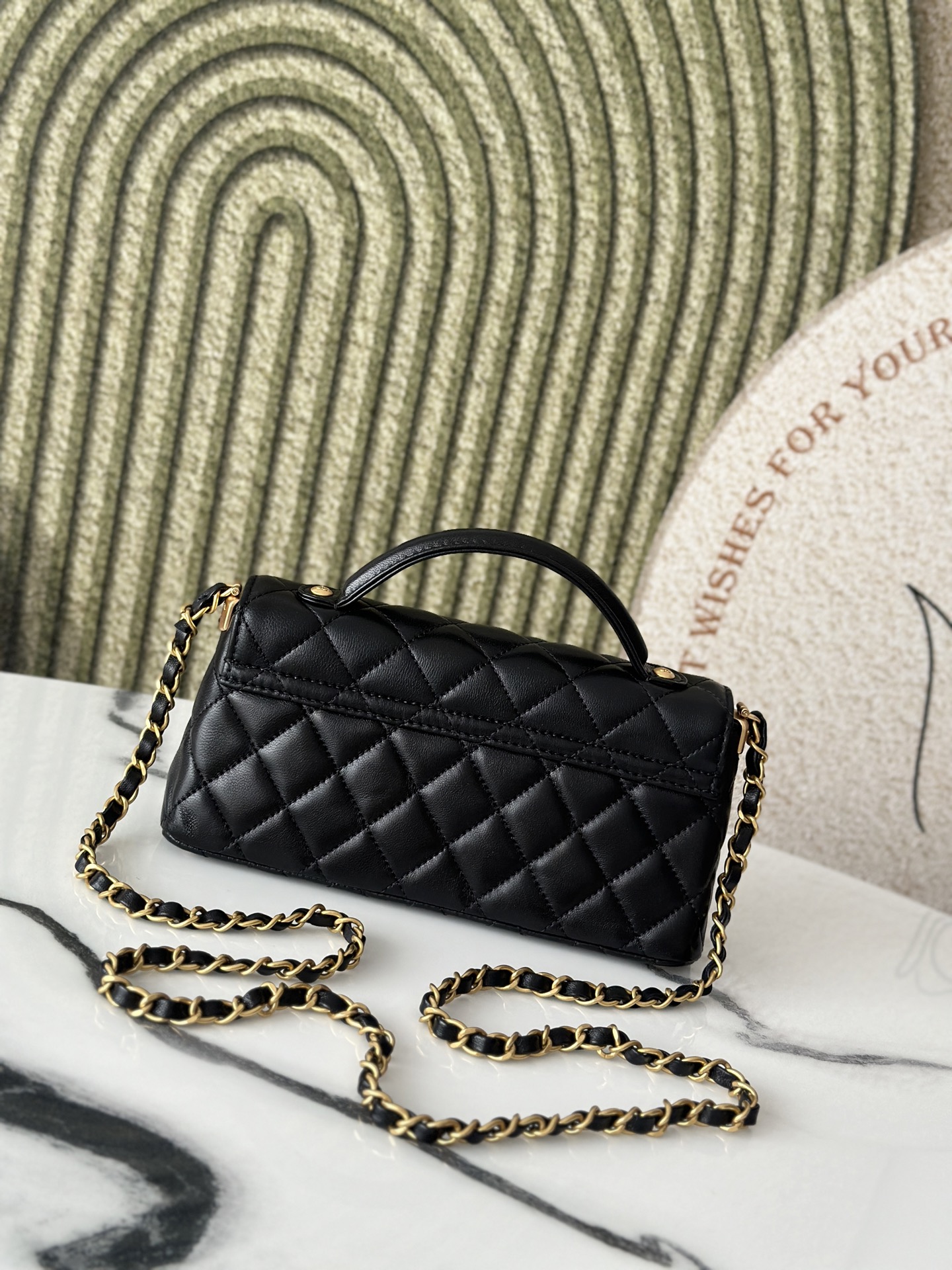 25C/26C Small Classic Flap with Top Handle - Mocuir