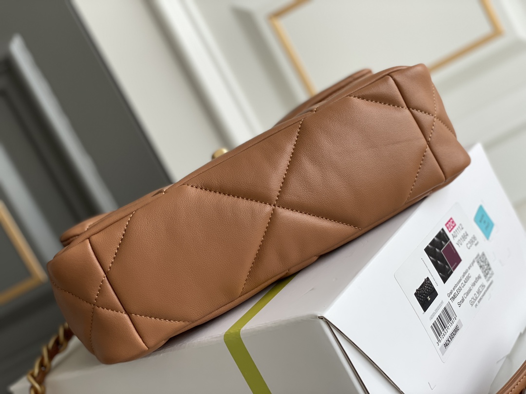 19 Handbag in Caramel Quilted Shiny Lambskin with Gold-Tone, Silver-Tone & Ruthenium-Finish Metal (Model AS1160) - Mocuir