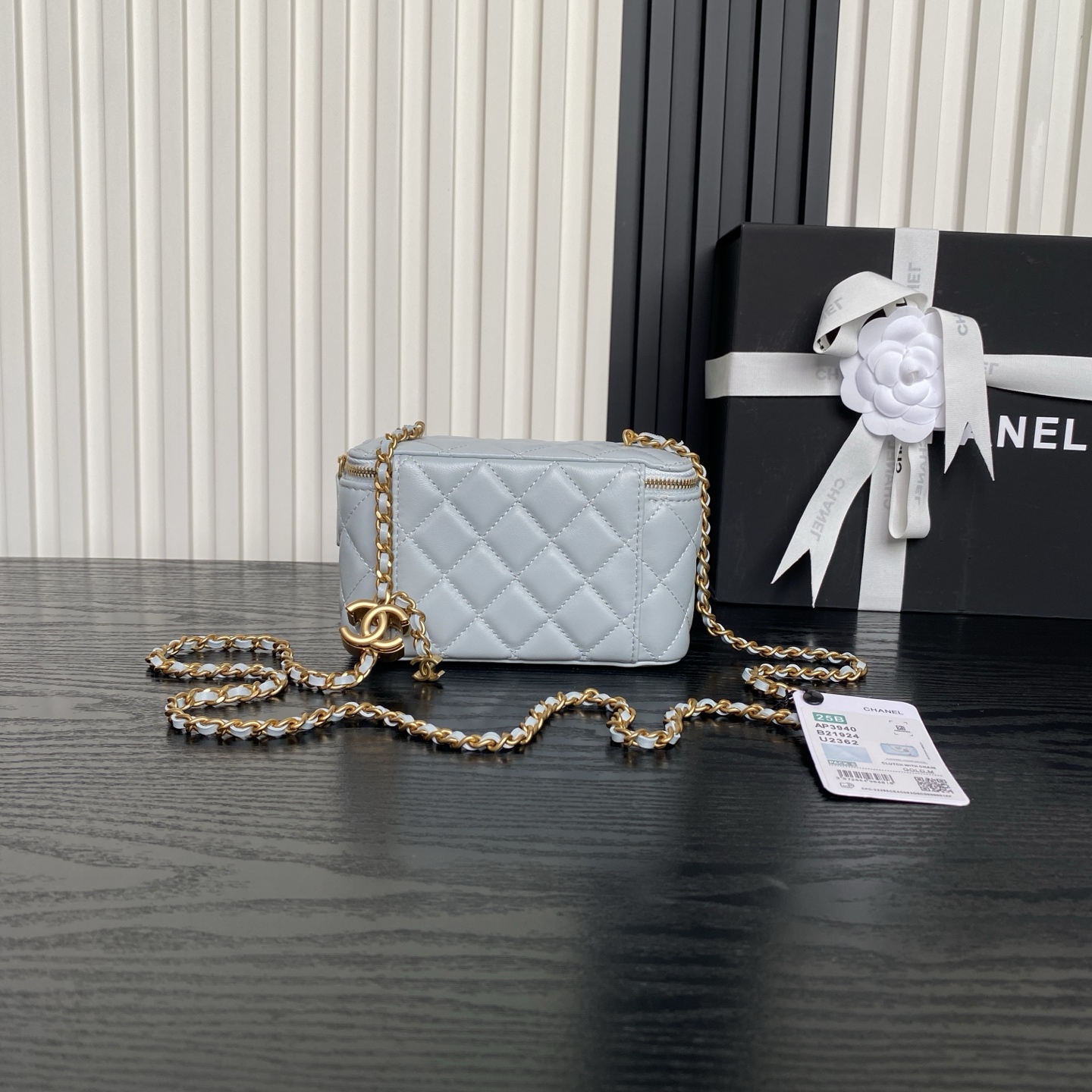 Small Vanity Case with Chain (AP3940) in Light Blue Shiny Lambskin with Gold-Tone Hardware, 25B Fall-Winter Collection - Mocuir
