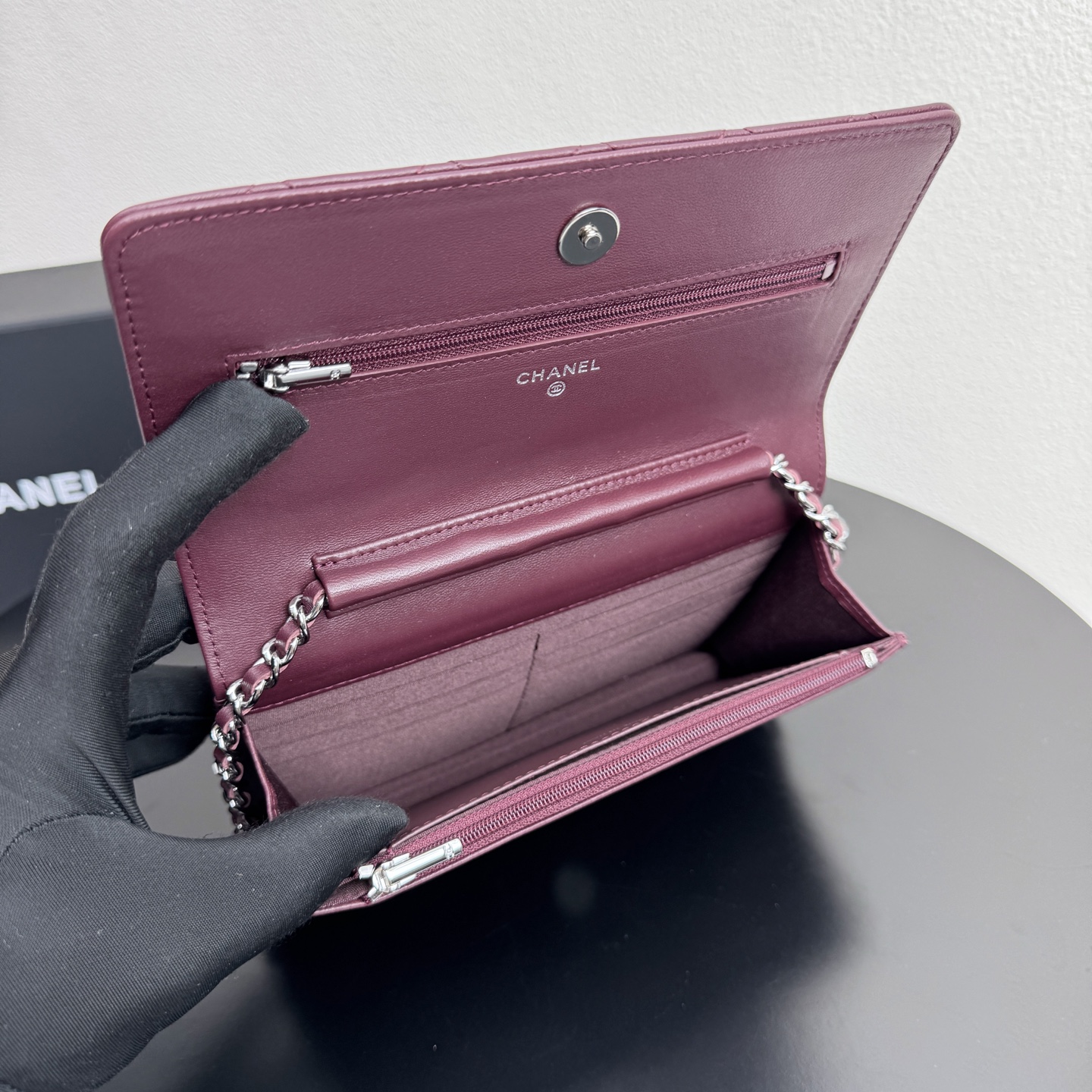 Classic Wallet on Chain（Burgundy） - Mocuir