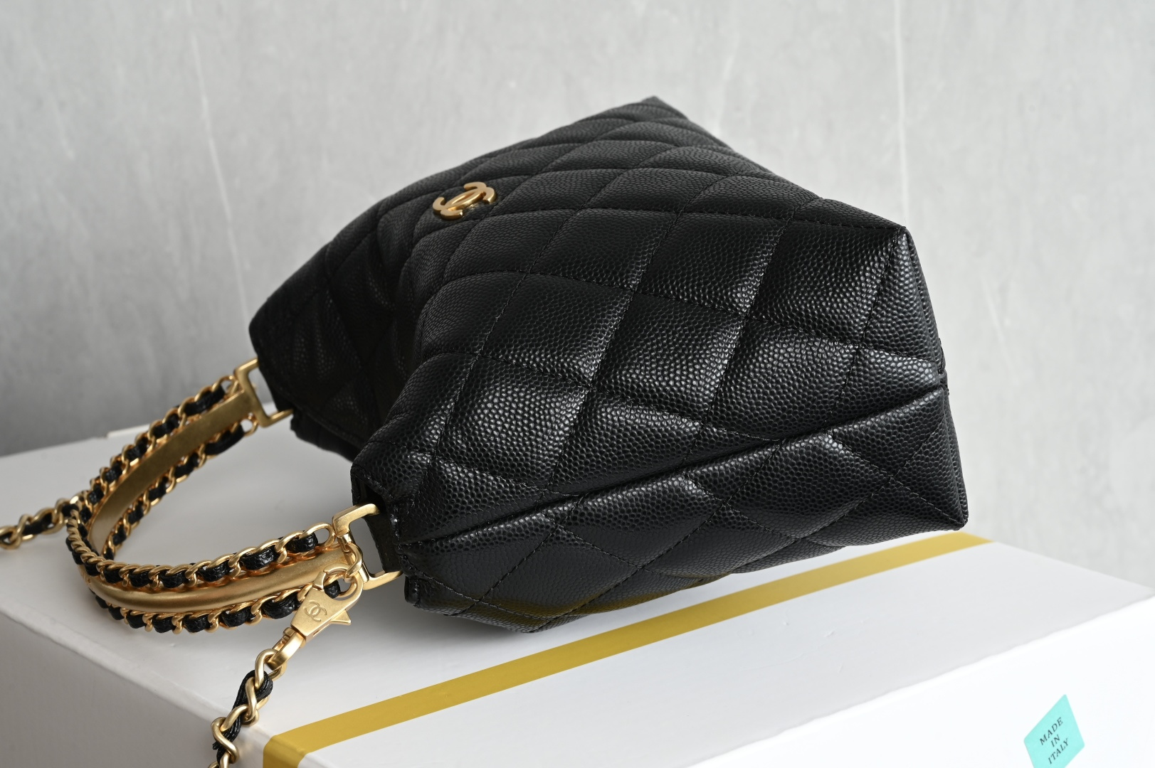 24C Lunch Box Bag (Handle Bag) in Black Caviar Leather with Gold-Tone Hardware (Model AS4579) - Mocuir