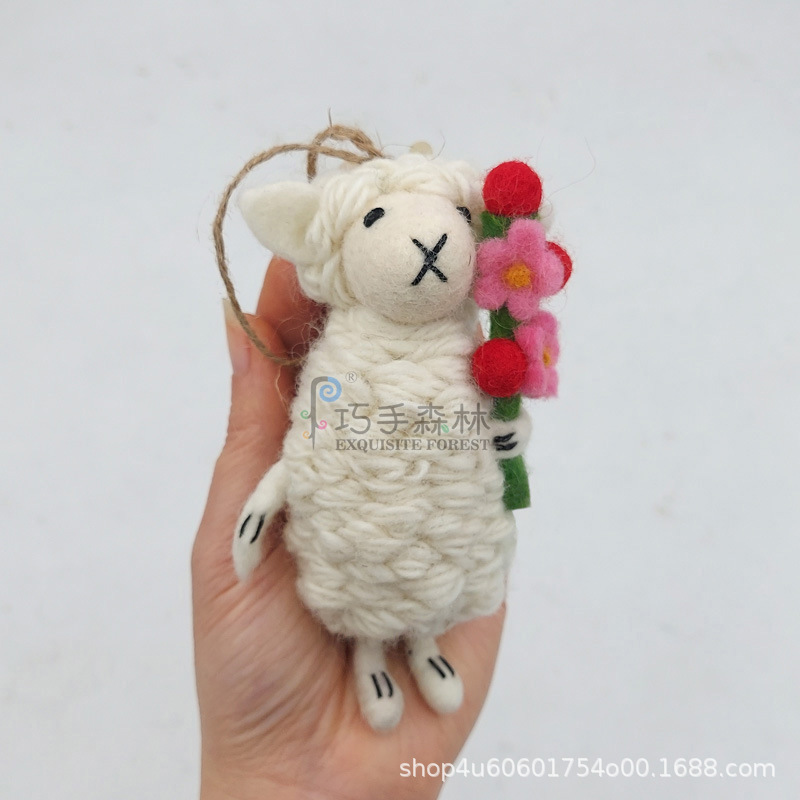 Wool felt pendant cute plush toy