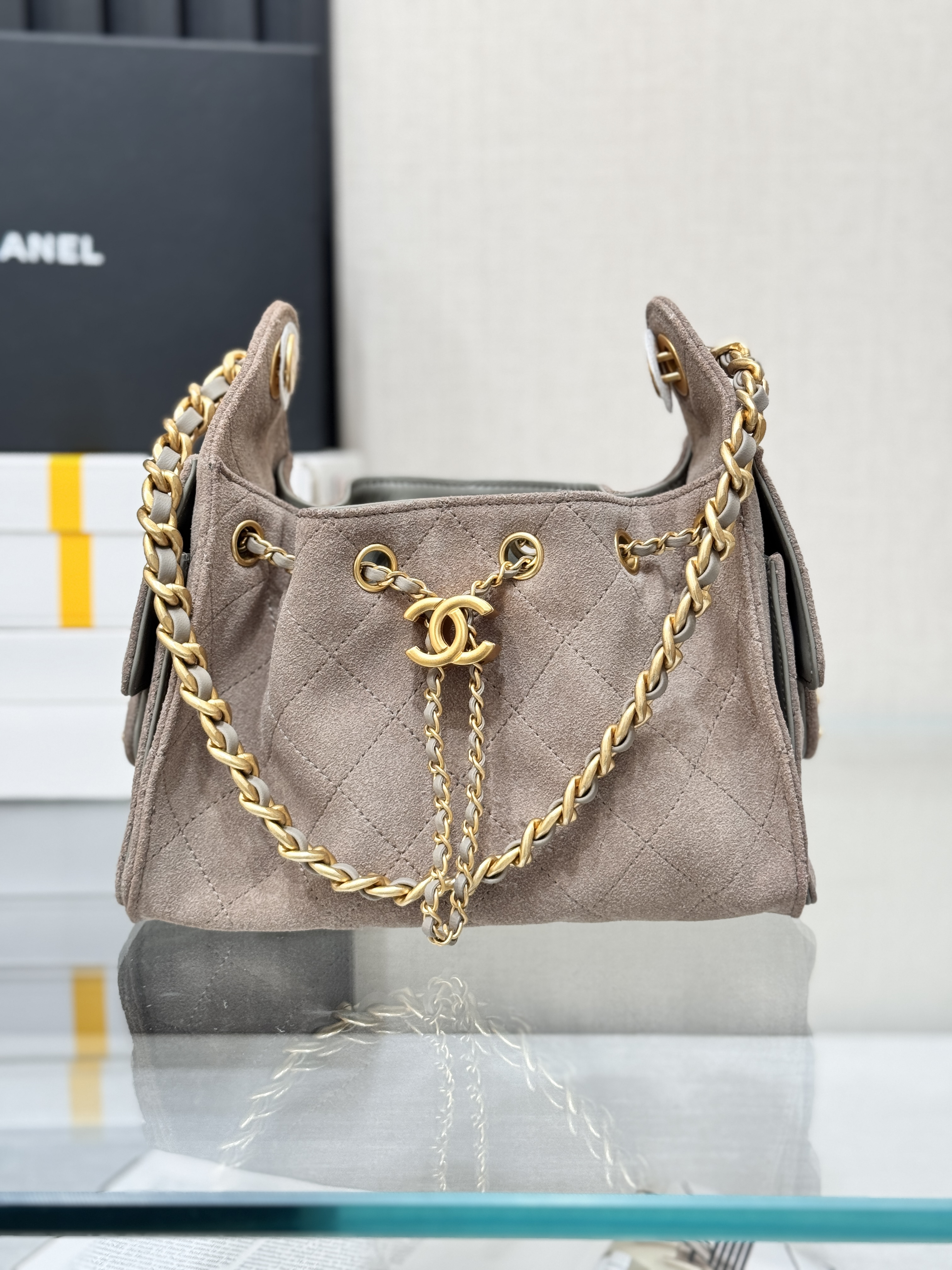 25Bag Mini Drawstring Bag（Gray Brown） - Mocuir