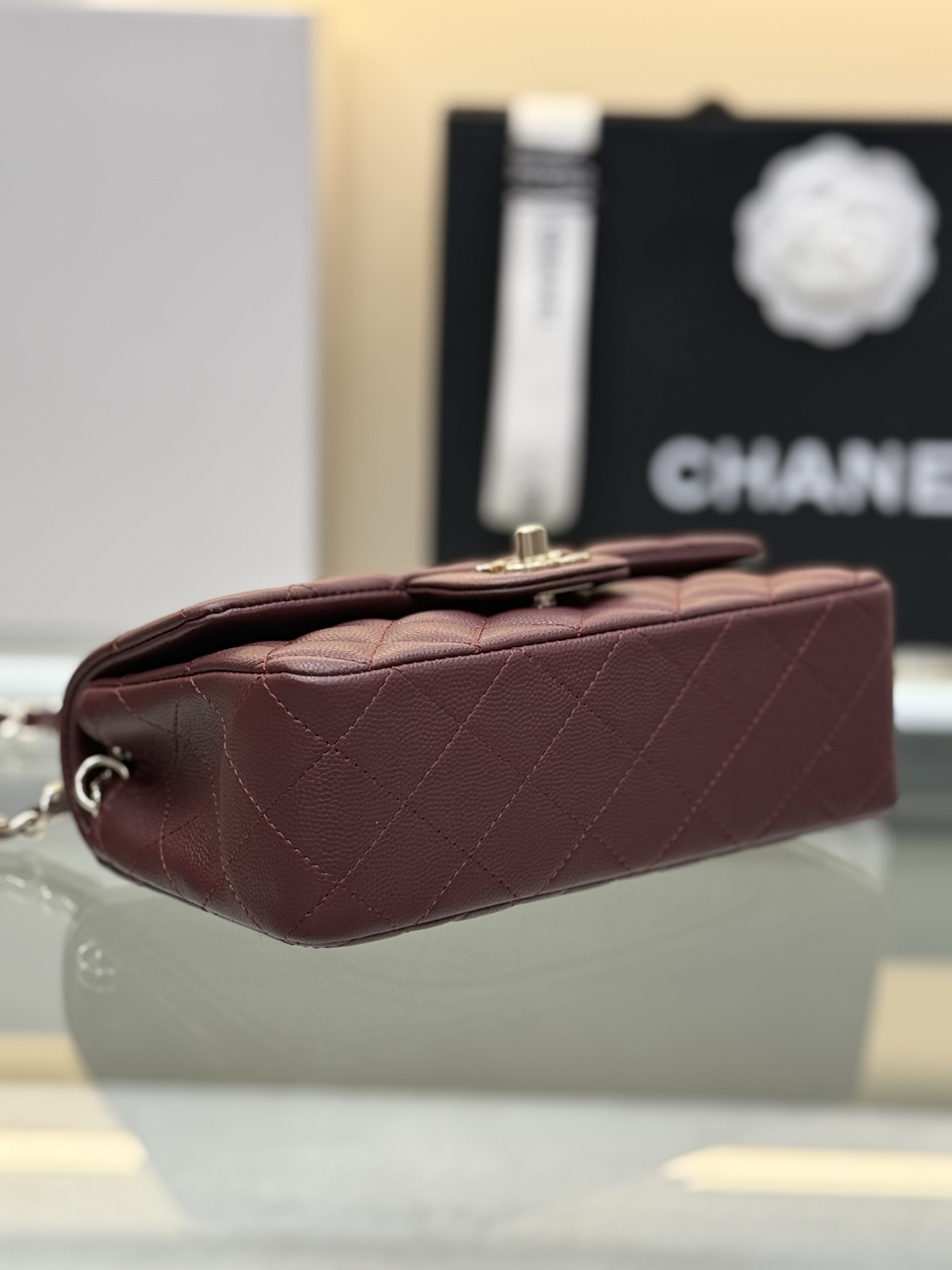 Classic Flap Bag（Burgundy） - Mocuir