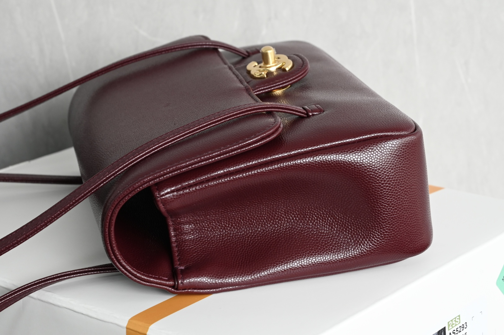 26P Preppy Coco Large Flap Bag in Burgundy Grained Shiny Calfskin with Gold-Tone Hardware - Mocuir