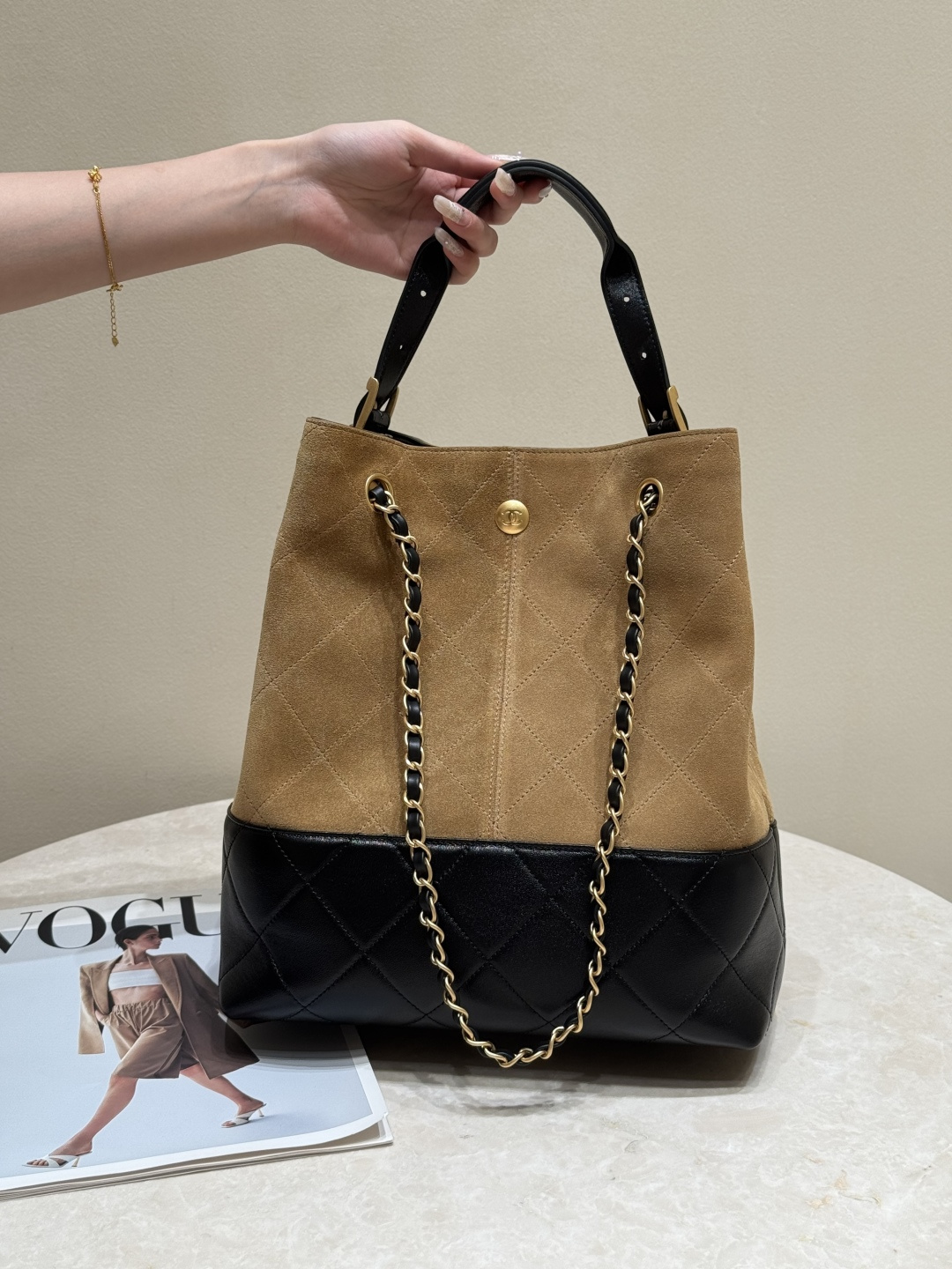 25A Pre-Fall Collection AS5634 Hobo Bucket Bag in Caramel Suede Calfskin & Black Lambskin with Antique Gold-Tone Hardware - Mocuir