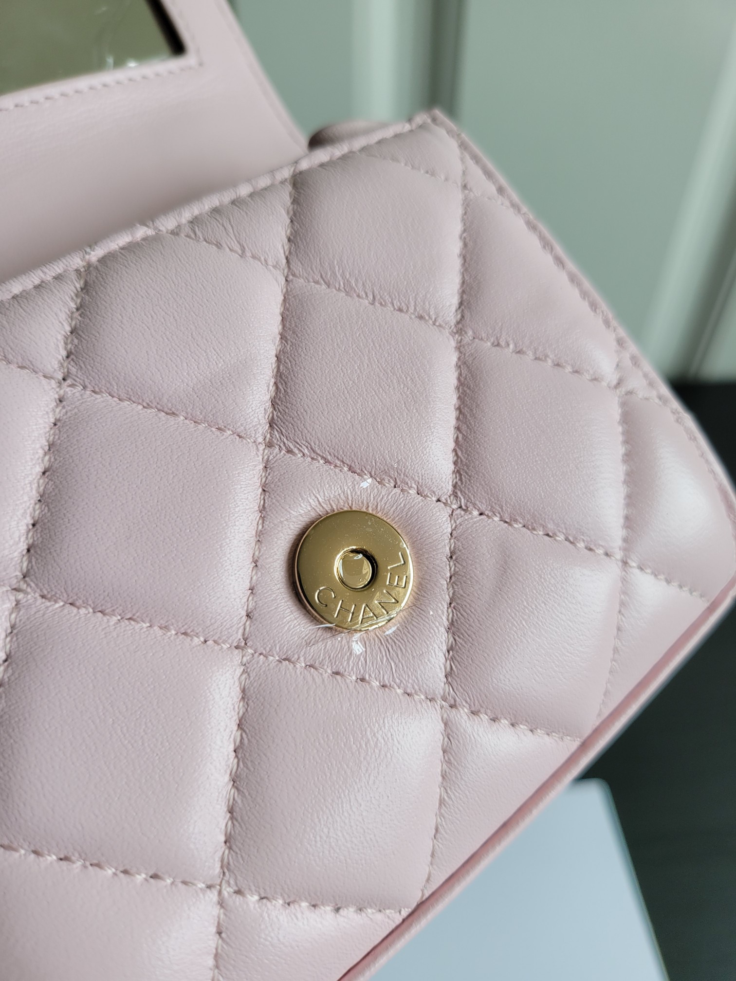 23P Mini Classic Flap Bag with Top Handle in Sakura Pink Quilted Smooth Lambskin with Light Gold-Tone Hardware - Mocuir