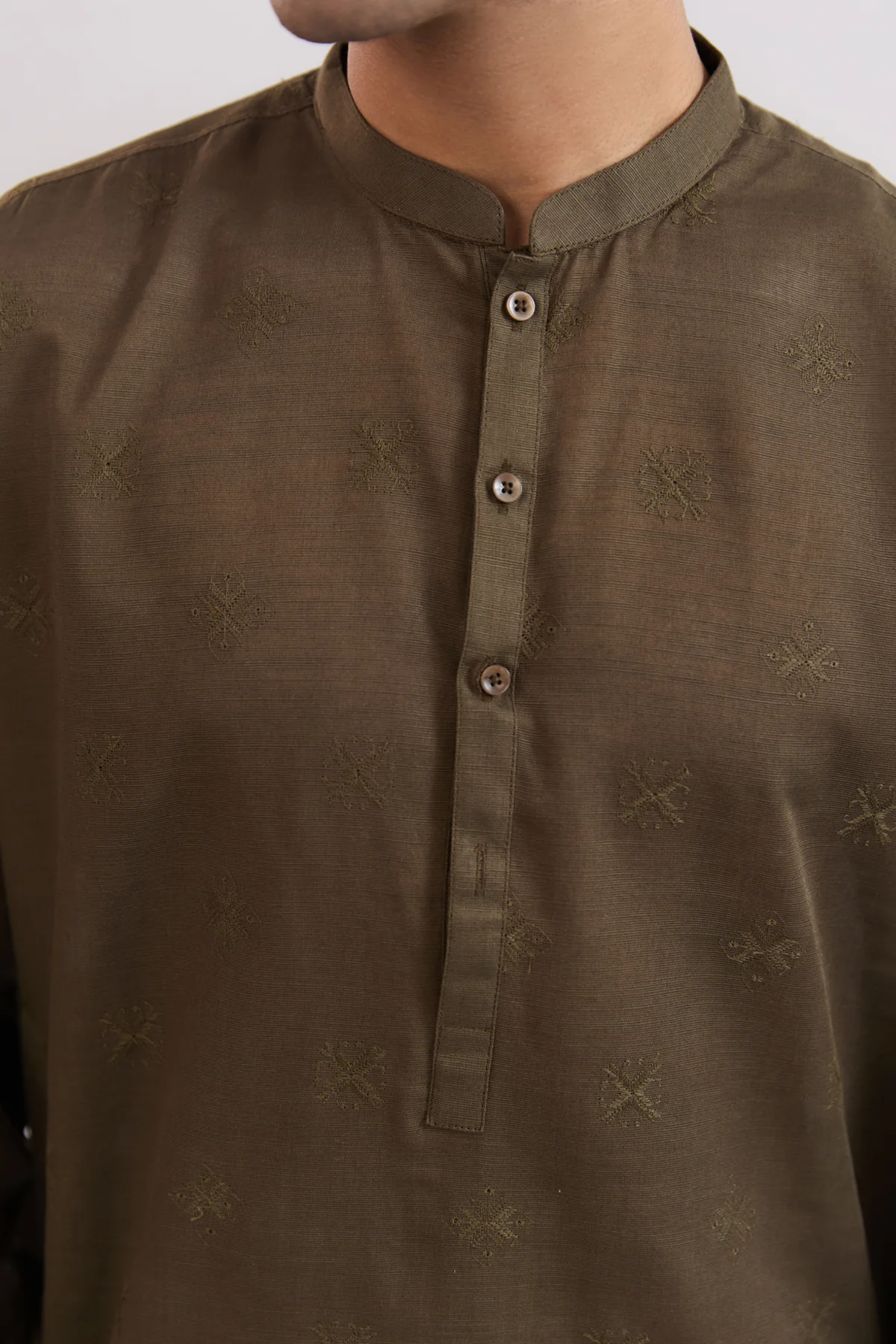 Mangol Embroidered Kurta - SMK402424