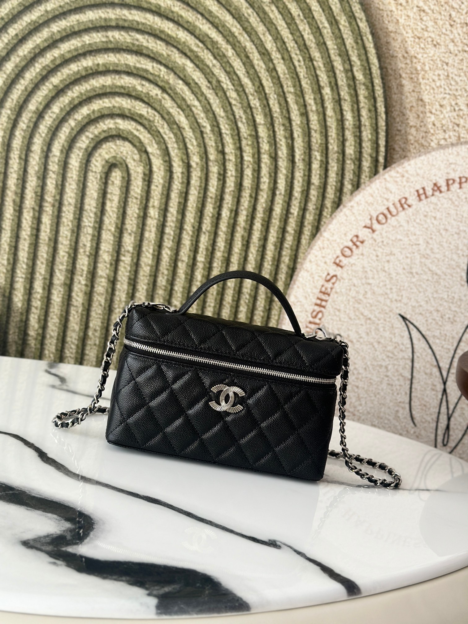 25B Black Caviar Quilted Long Vanity Case with Silver CC Logo & Silver Hardware - Mocuir