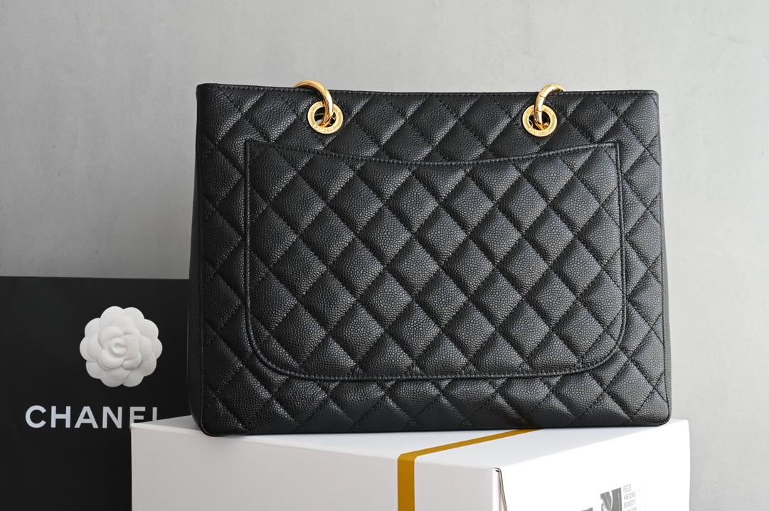 Grand Shopping Tote (GST) in Black Caviar Leather with Gold-Tone Hardware (Model A50995) - Mocuir