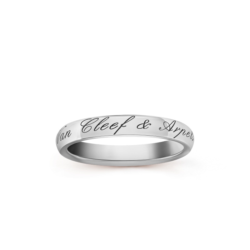Tendrement Signature wedding band