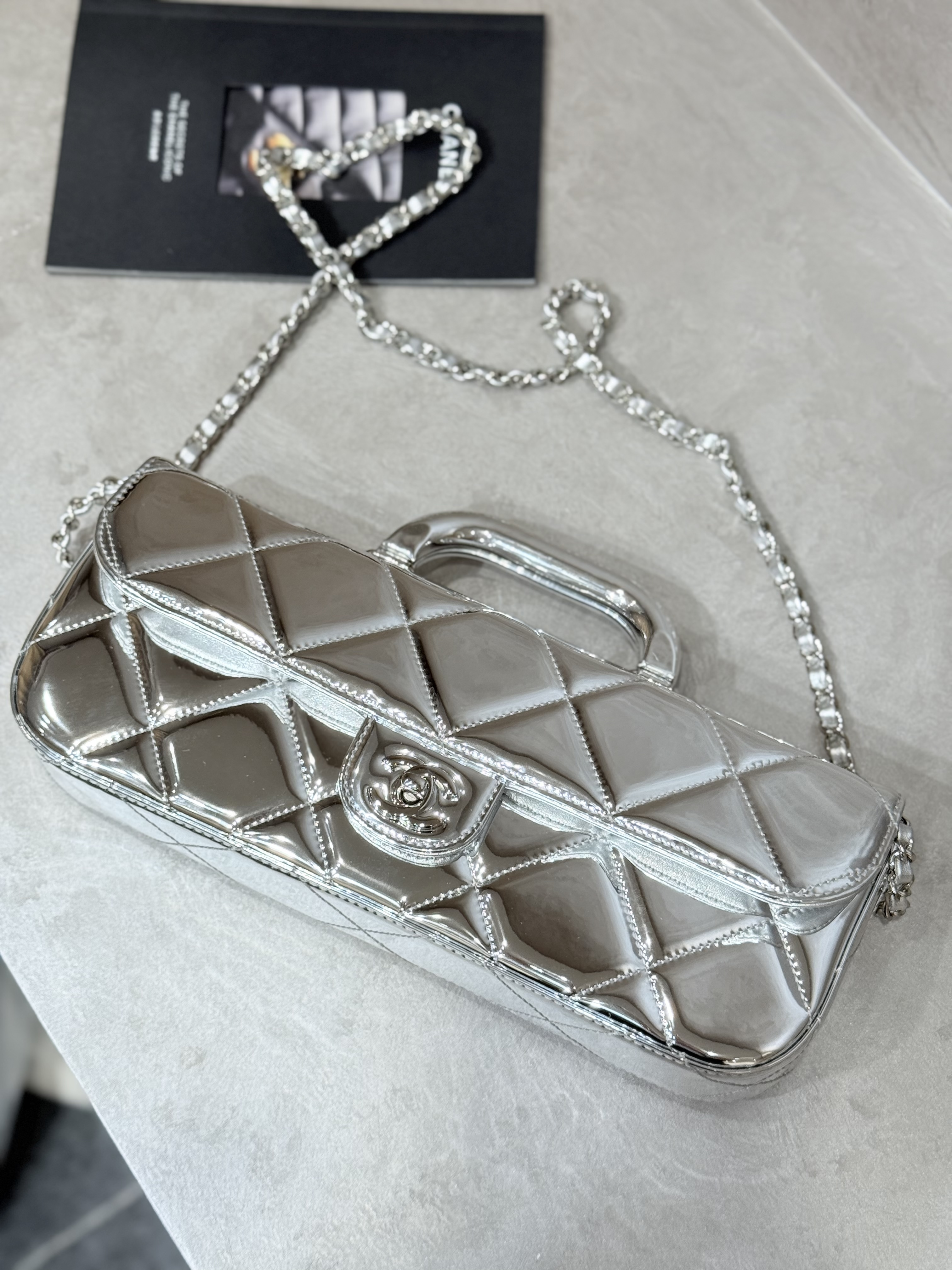 Large Flap Bag With Handle in Metallic Mirror Silver Calfskin with Silver-Tone Hardware (25K Collection) - Mocuir