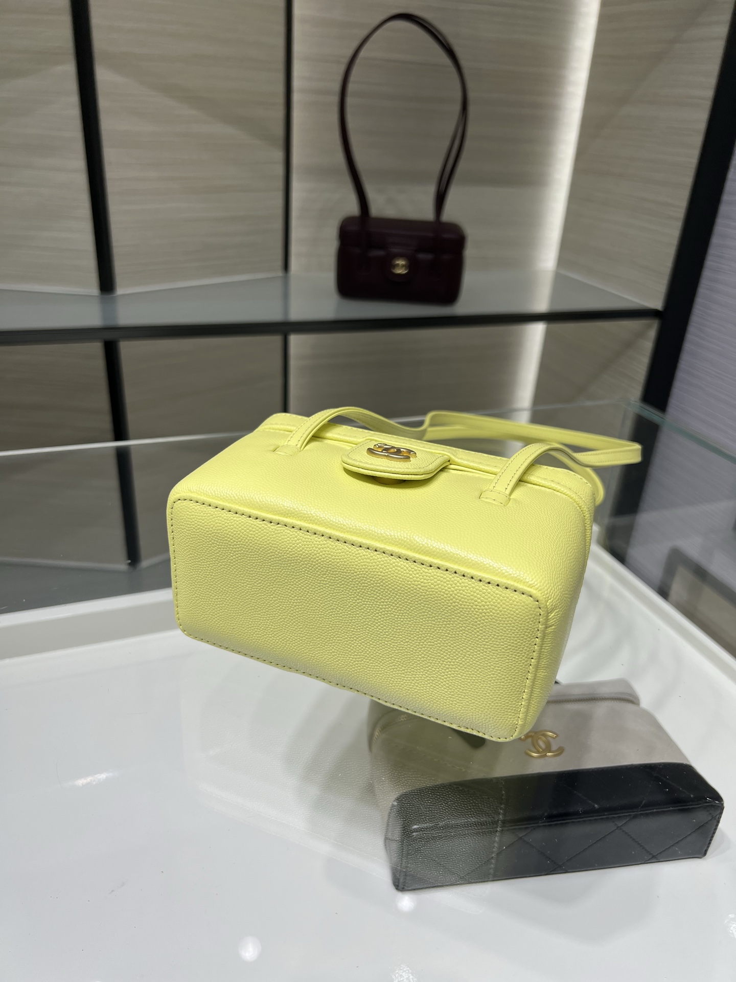 26P Preppy Coco Lemon Yellow Quilted Caviar Leather Long Vanity Handbag with Gold-Tone Hardware - Mocuir