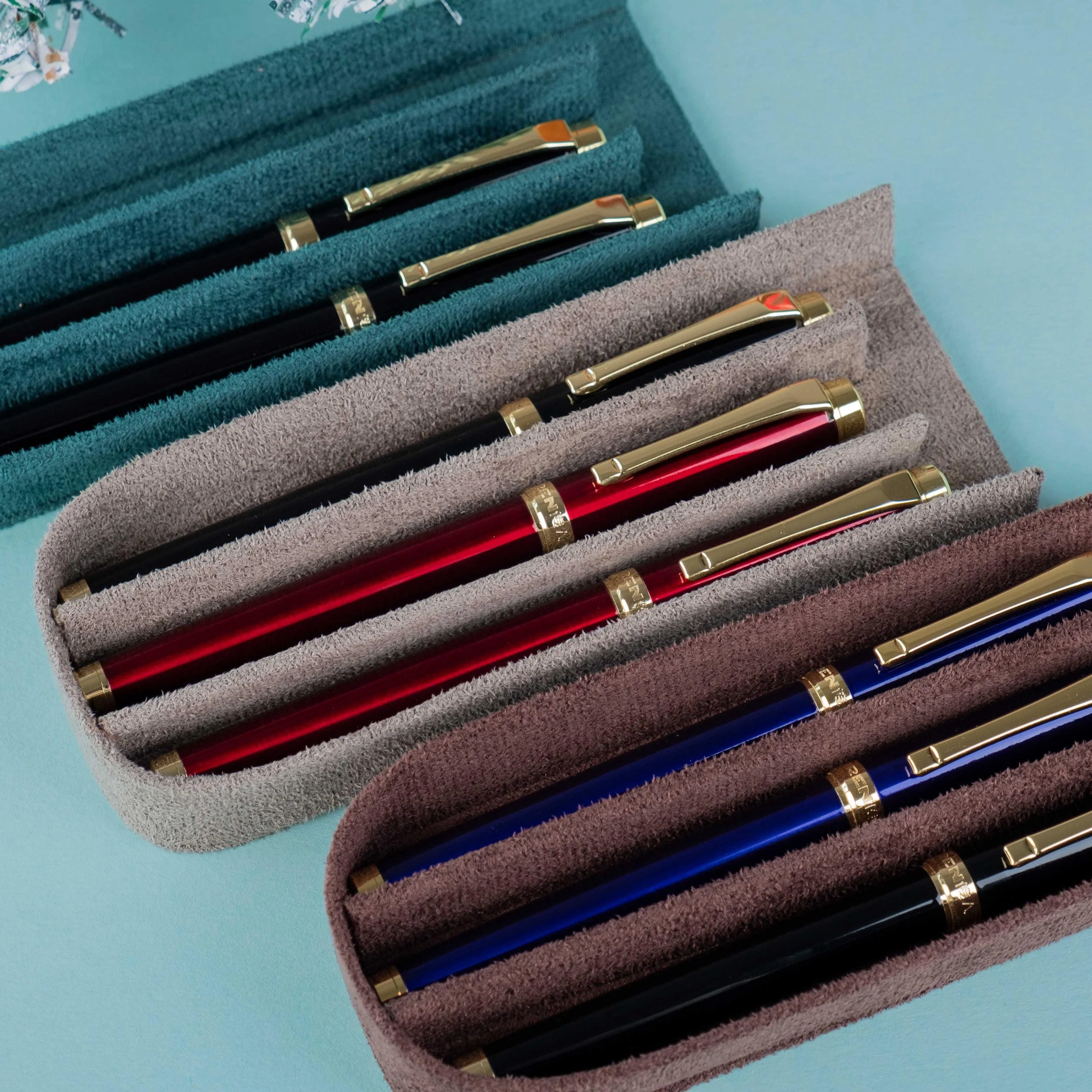Elevate Your Writing Experience with Premium Leather Pen Cases