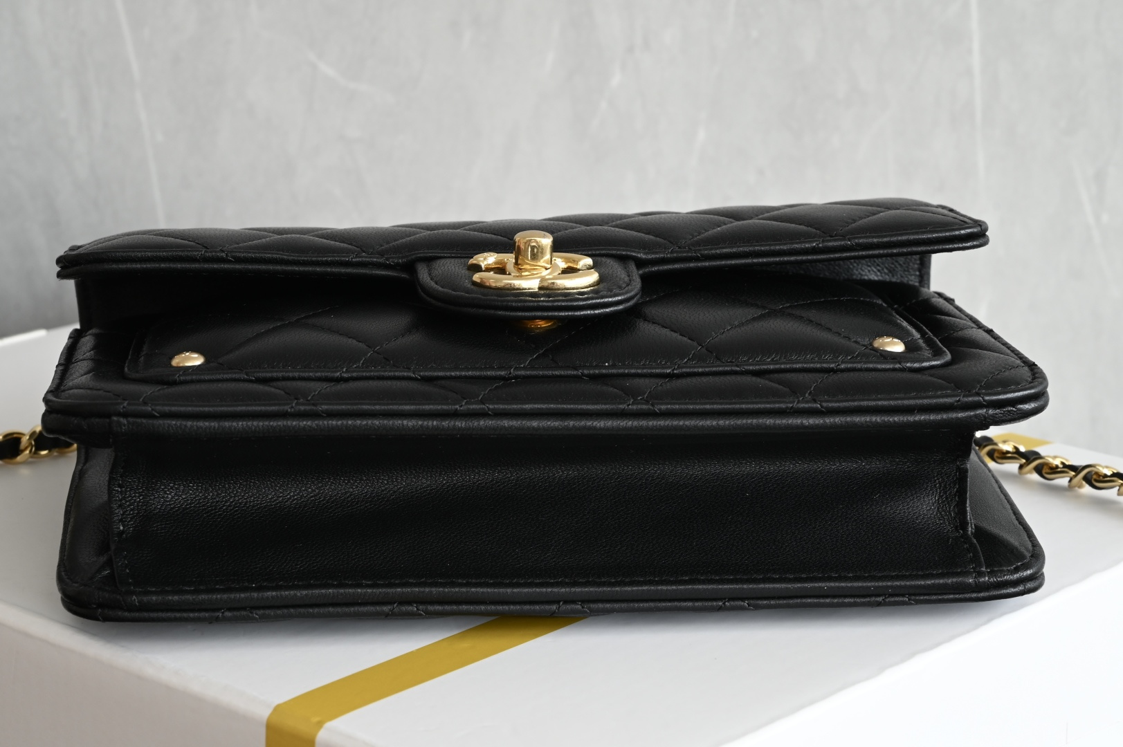 25B Mini Flap Top Handle Messenger Bag in Black Shiny Lambskin with Gold-Tone Hardware (Model AS5701) - Mocuir