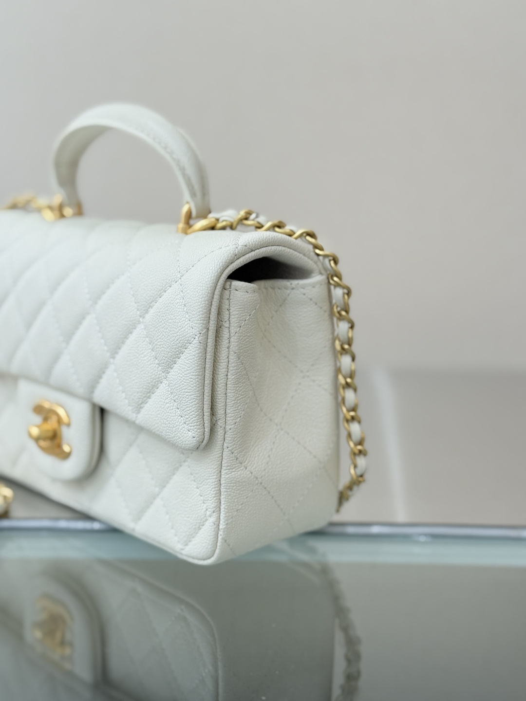 2025C CC Top Handle Small Bag (AS5265) in White Grained Calfskin with Antique Gold-Tone Hardware - Mocuir